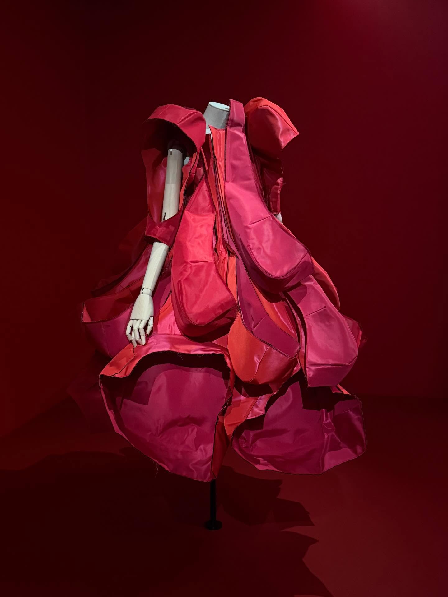 Мельбурн дахь Викториягийн Үндэсний Галерейд Westwood | Kawakubo үзэсгэлэн дэлгэгдлээ (фото 14)