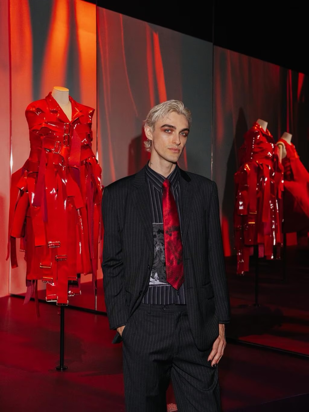 Мельбурн дахь Викториягийн Үндэсний Галерейд Westwood | Kawakubo үзэсгэлэн дэлгэгдлээ (фото 27)