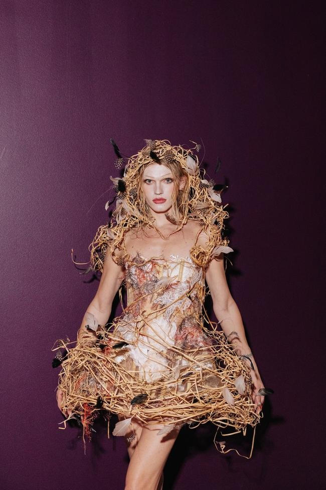 Мельбурн дахь Викториягийн Үндэсний Галерейд Westwood | Kawakubo үзэсгэлэн дэлгэгдлээ (фото 25)