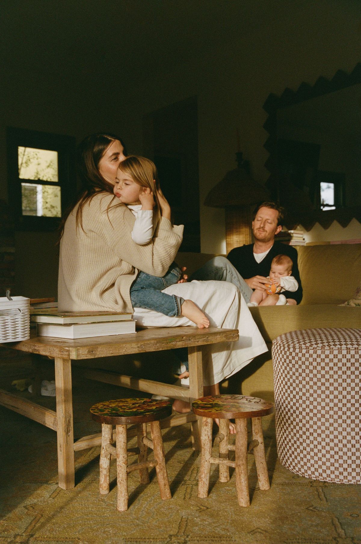 Хүүхэд өвдөх үед гэр бүлд юу тохиолддог вэ? Хэрхэн үүнийг даван туулах вэ? (фото 1)