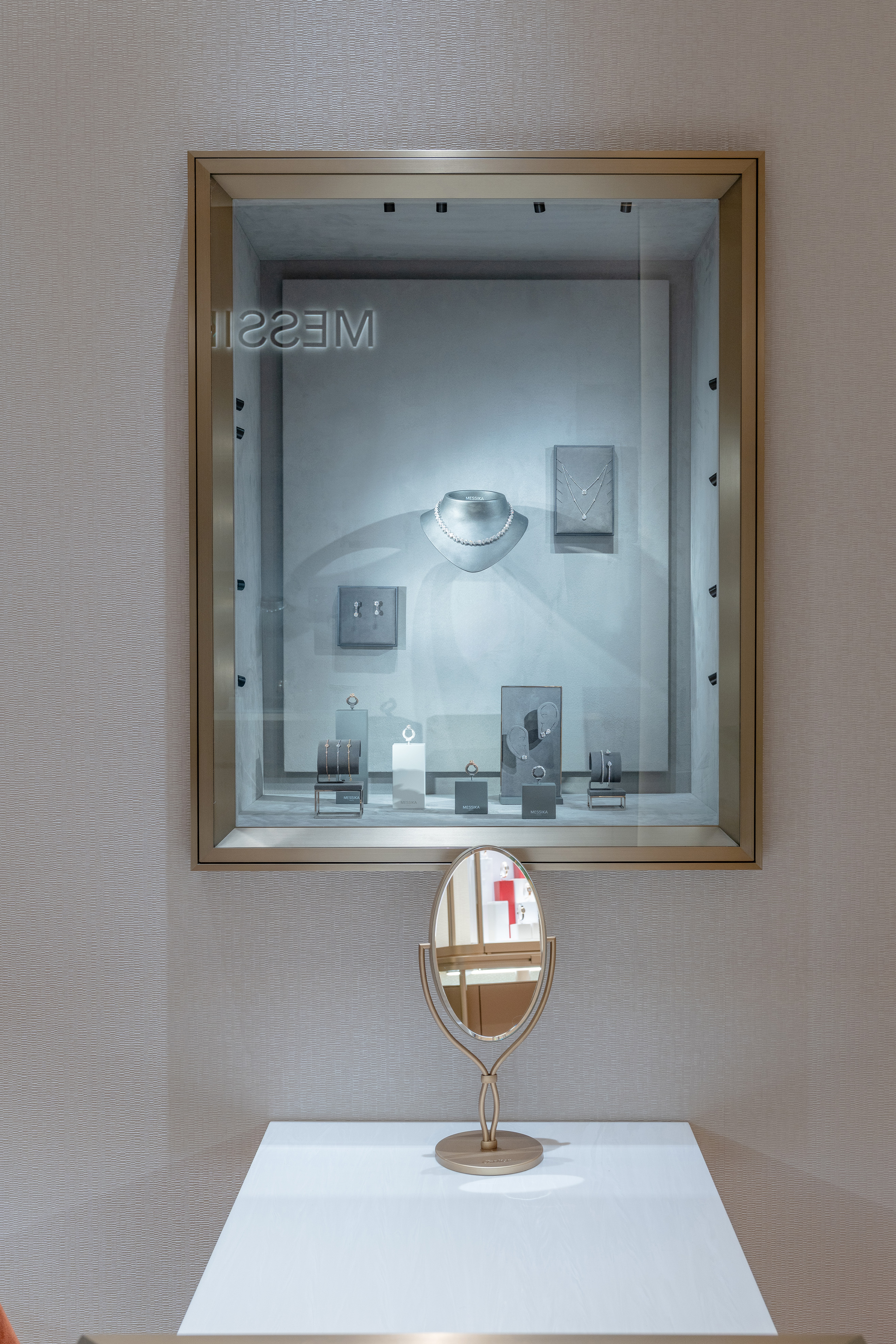 Cartier болон Messika брэнд албан ёсоор Монголд (фото 35)