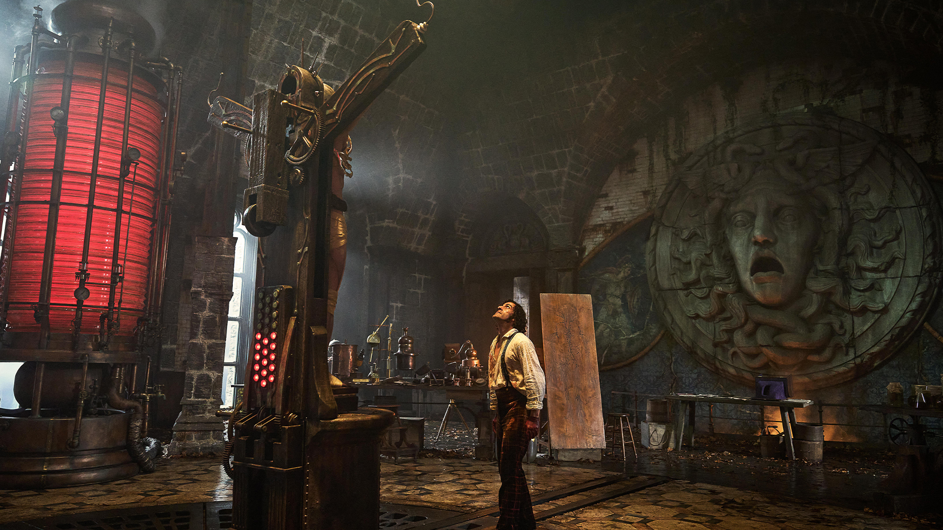 Оскарын шагналд “Шилдэг хувцас дизайн” төрөлд өрсөлдөх өндөр магадлалтай дэлгэцийн бүтээлүүд (фото 11)