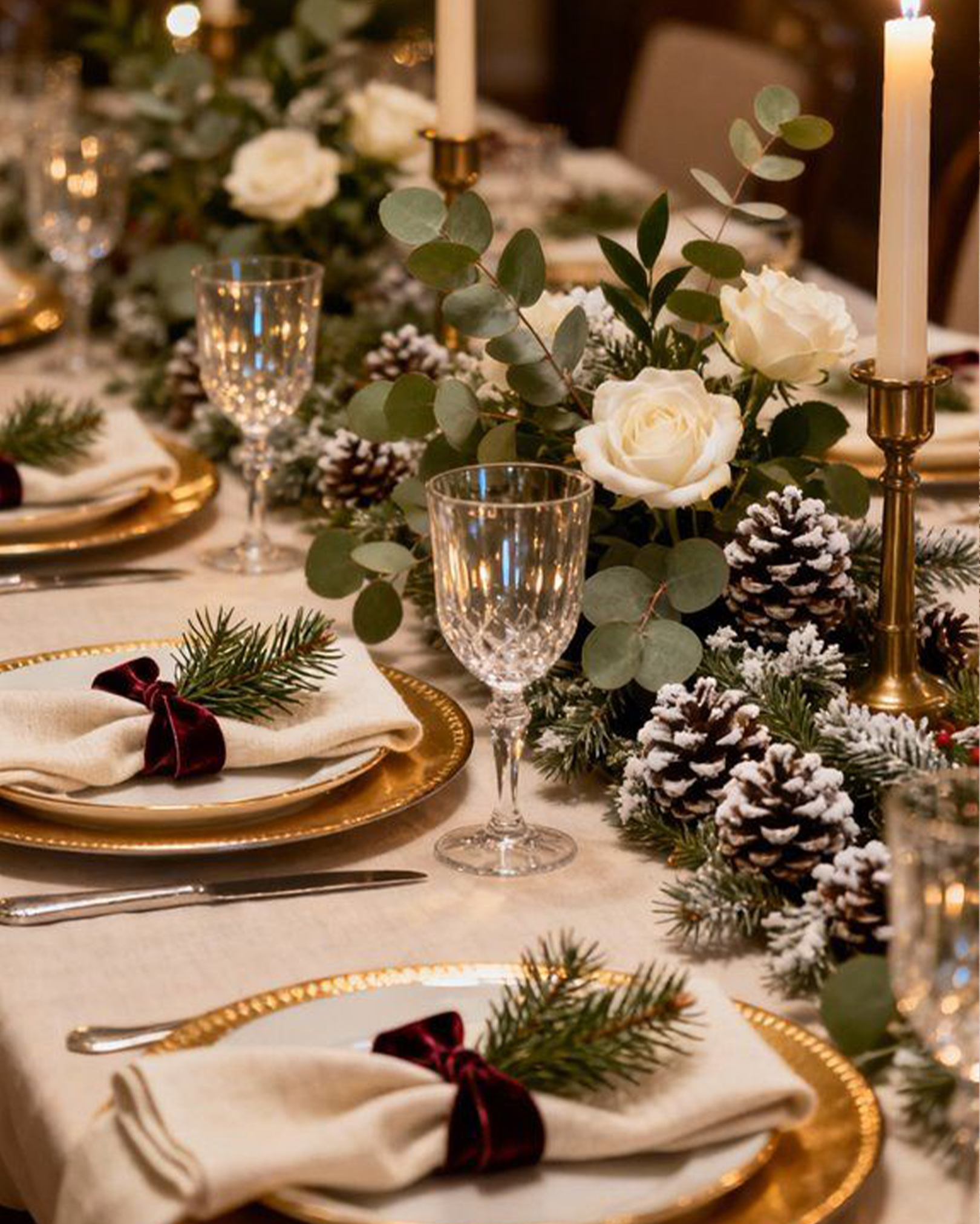 Шинэ жилийн баярын ширээгээ улаан өнгөөр чимэглээрэй (фото 8)