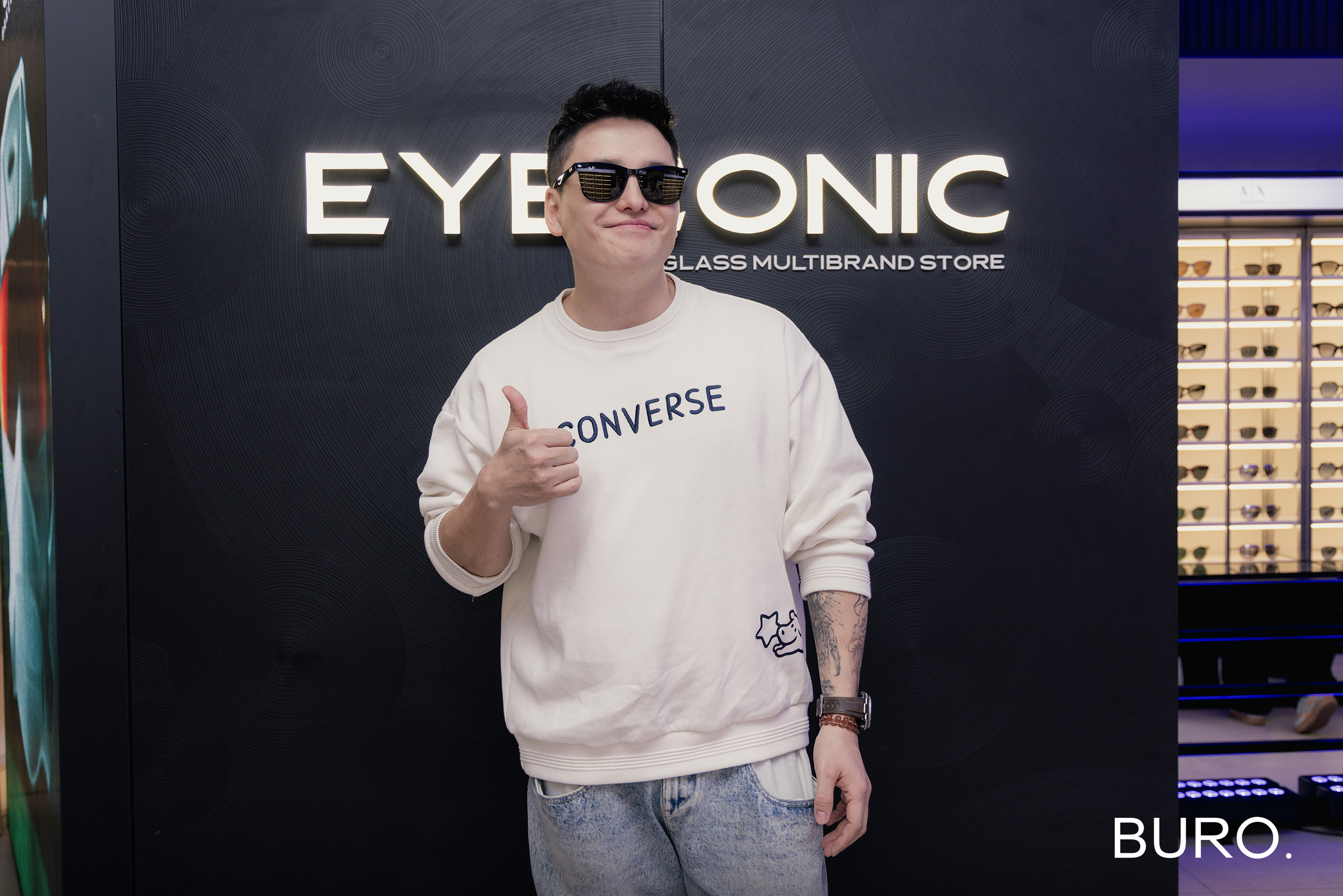 Oakley, Ray-Ban, Versace, Vogue Eyewear зэрэг нарны шилний брэндүүд Монголд (фото 23)