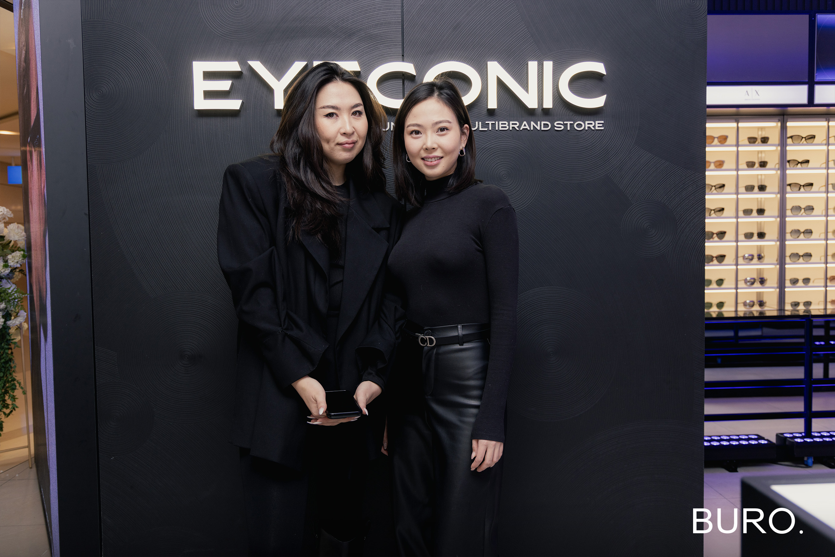 Oakley, Ray-Ban, Versace, Vogue Eyewear зэрэг нарны шилний брэндүүд Монголд (фото 21)