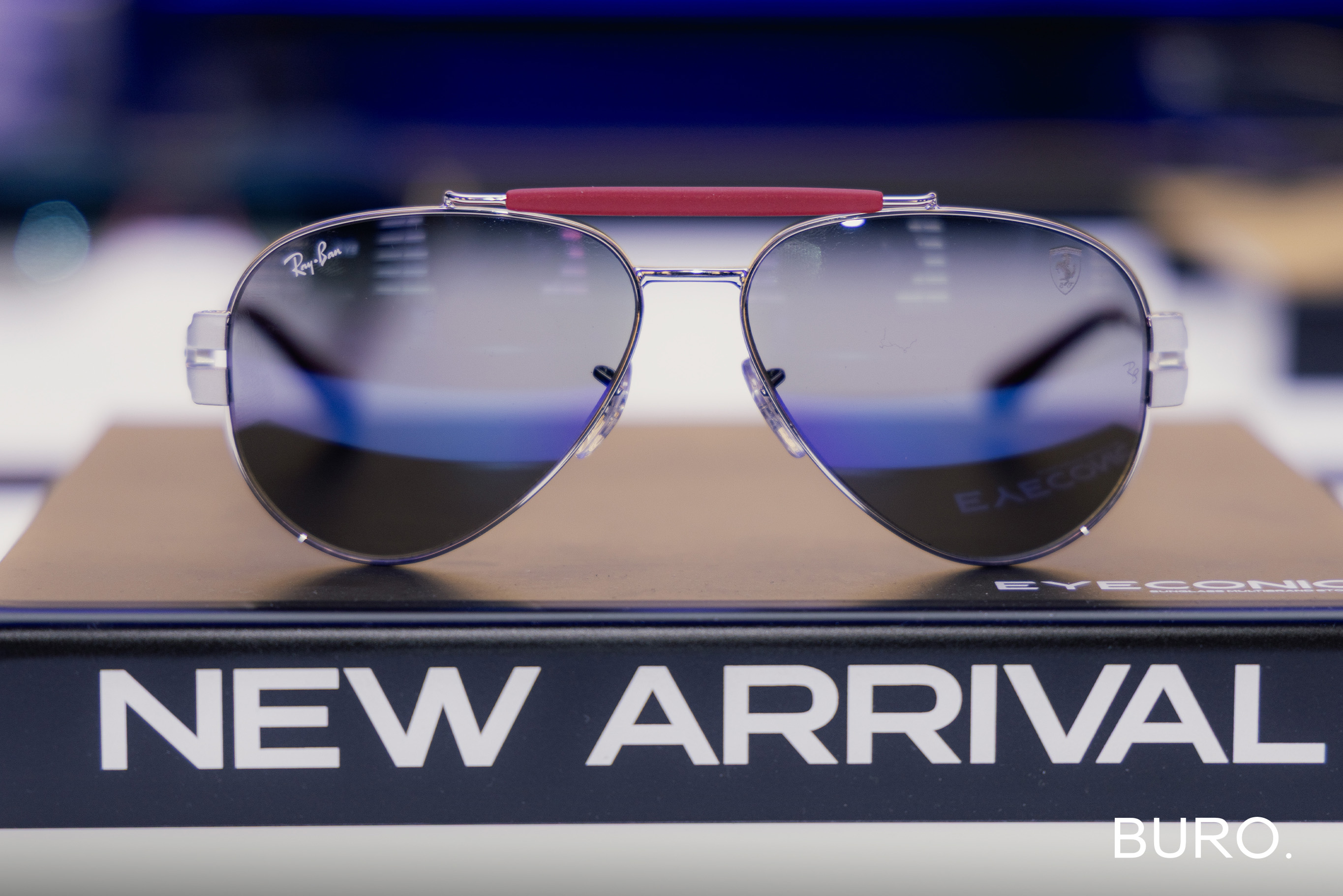 Oakley, Ray-Ban, Versace, Vogue Eyewear зэрэг нарны шилний брэндүүд Монголд (фото 14)