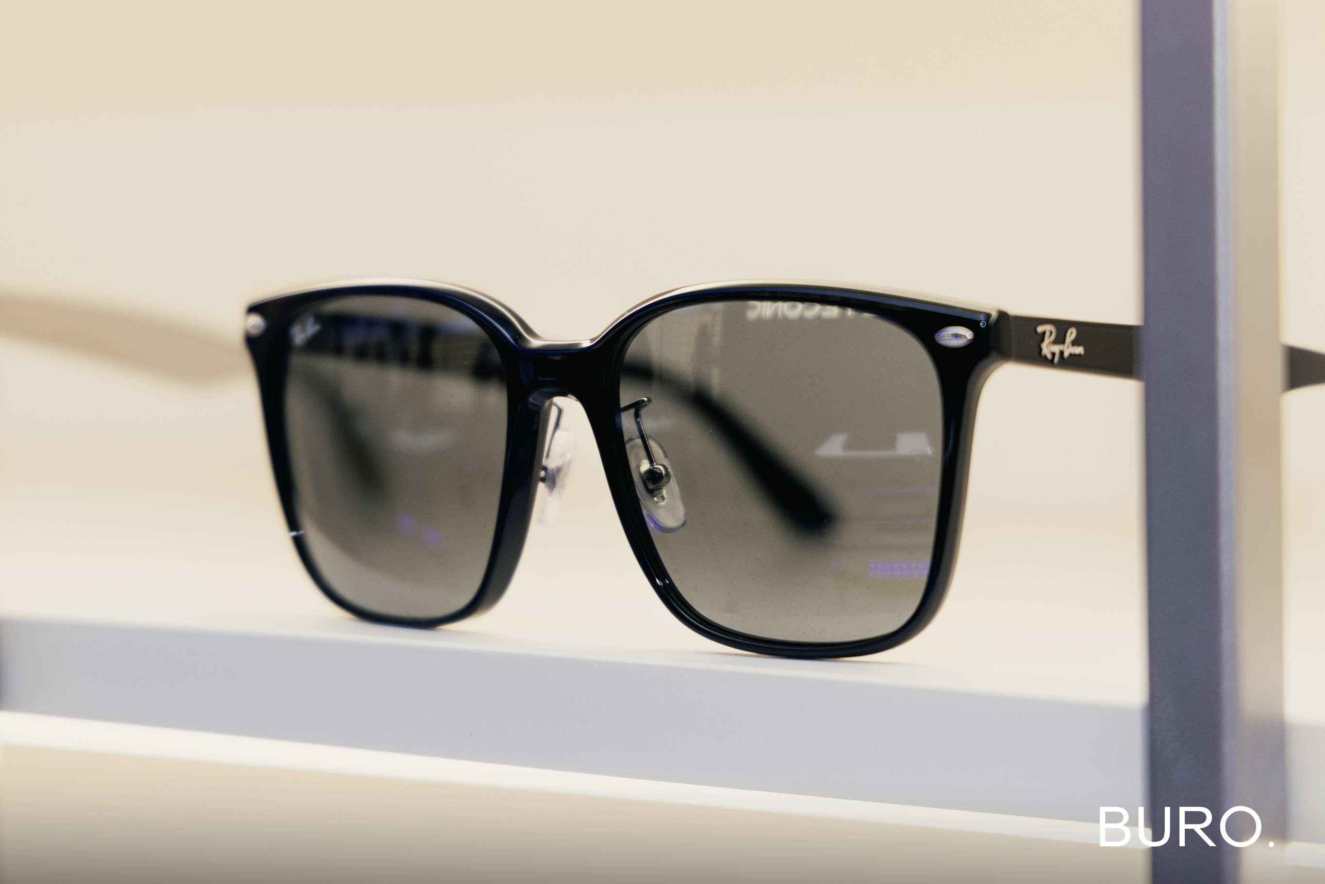 Oakley, Ray-Ban, Versace, Vogue Eyewear зэрэг нарны шилний брэндүүд Монголд (фото 16)