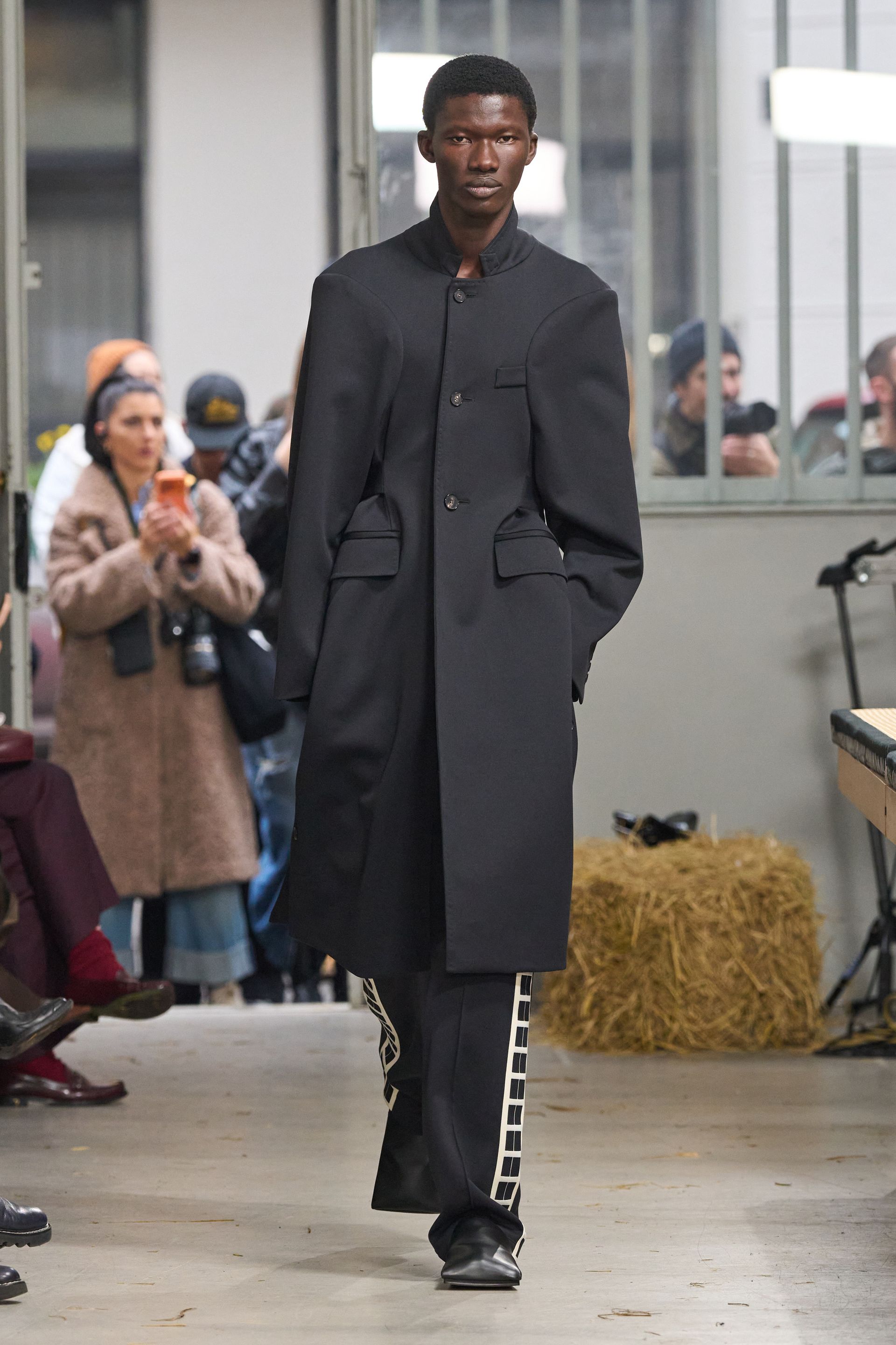 Миланы ирэх өвлийн эрэгтэй загварын долоо хоногийн тойм (фото 15)