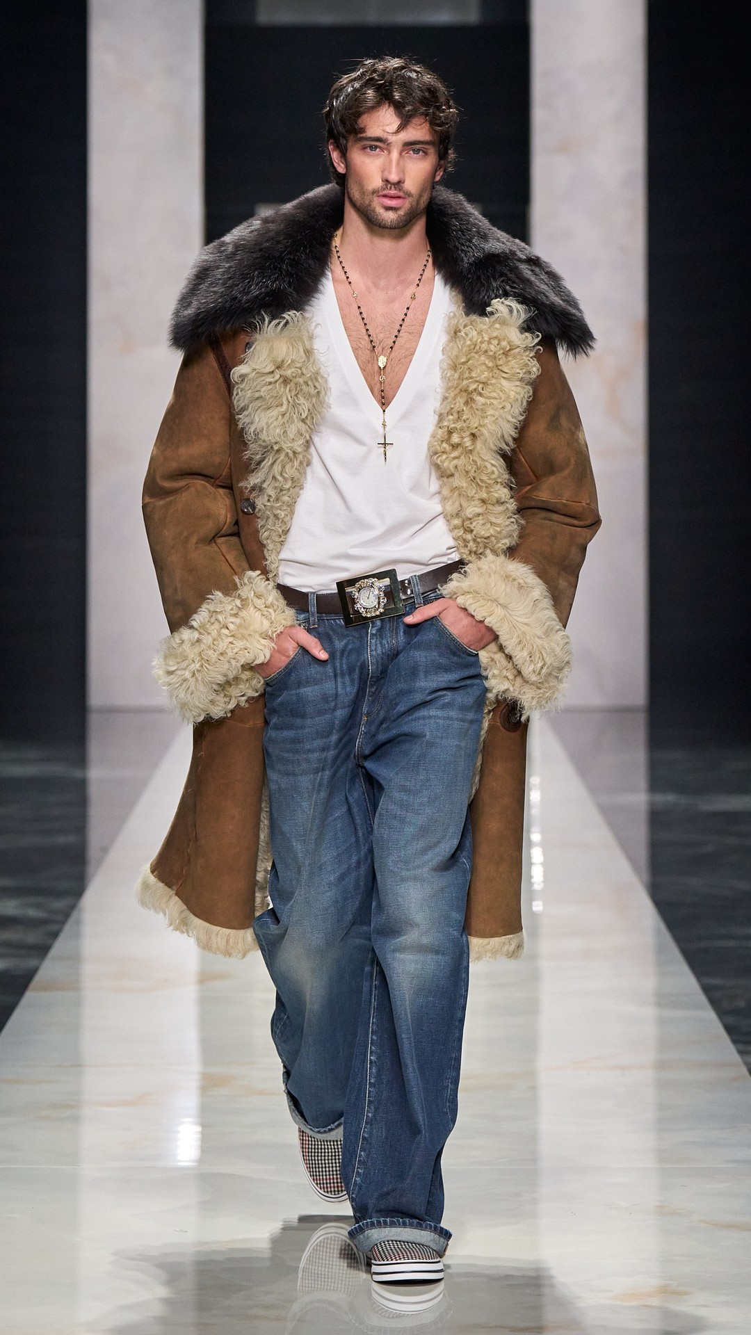 Миланы ирэх өвлийн эрэгтэй загварын долоо хоногийн тойм (фото 46)