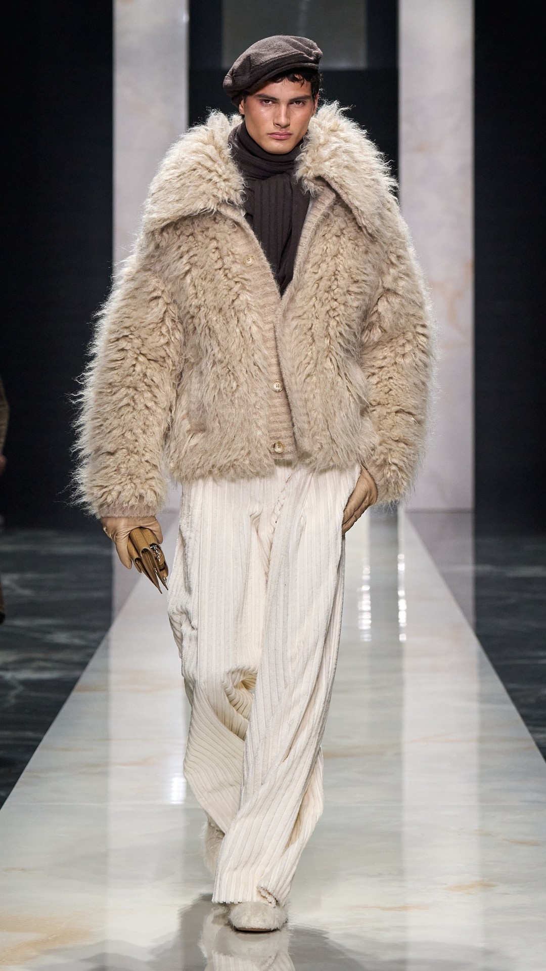 Миланы ирэх өвлийн эрэгтэй загварын долоо хоногийн тойм (фото 63)