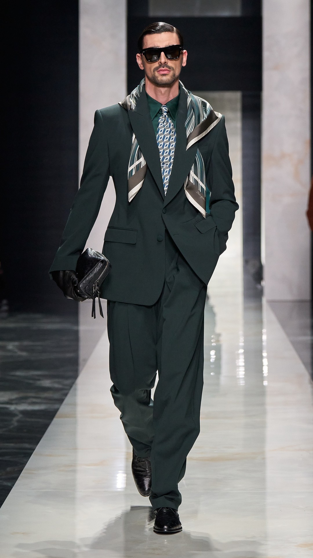 Миланы ирэх өвлийн эрэгтэй загварын долоо хоногийн тойм (фото 70)