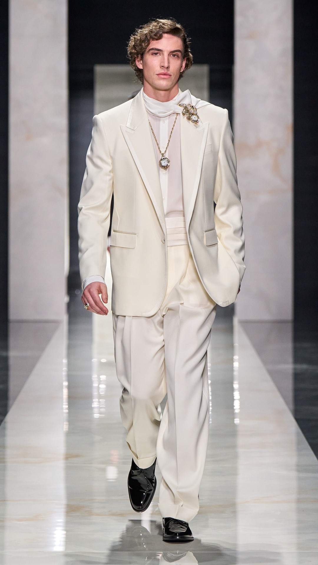 Миланы ирэх өвлийн эрэгтэй загварын долоо хоногийн тойм (фото 96)