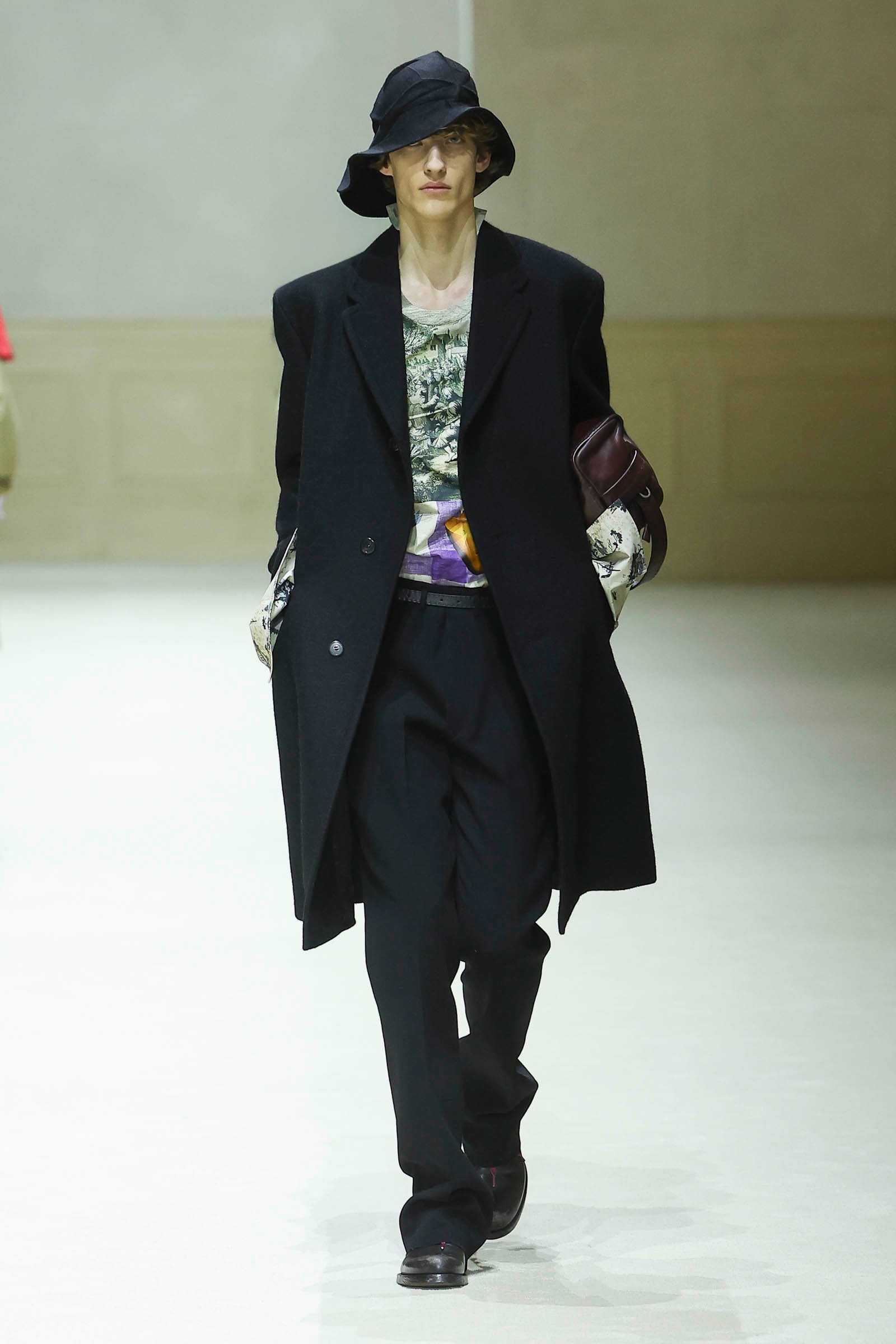 Миланы ирэх өвлийн эрэгтэй загварын долоо хоногийн тойм (фото 106)