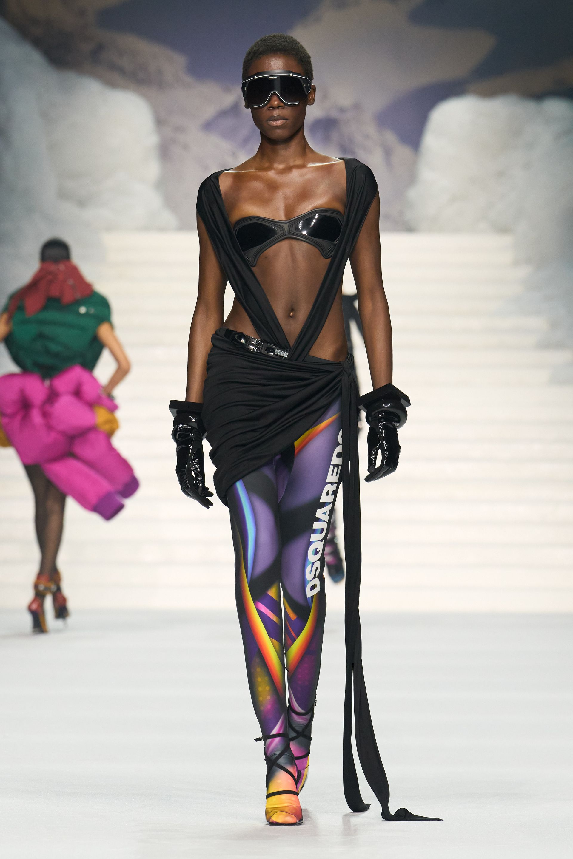 Миланы ирэх өвлийн эрэгтэй загварын долоо хоногийн тойм (фото 140)