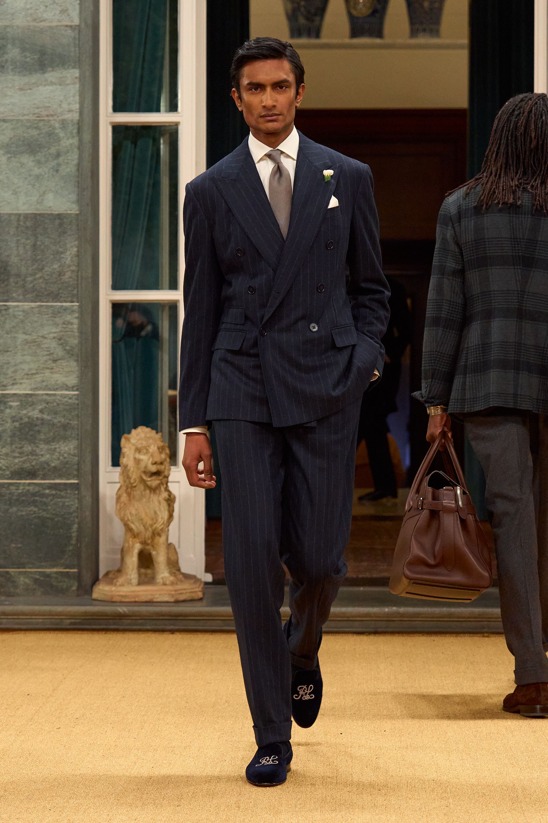 Миланы ирэх өвлийн эрэгтэй загварын долоо хоногийн тойм (фото 194)