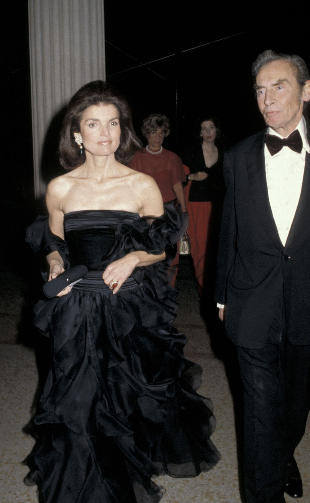 Валентино Гаравани гэж хэн бэ? Түүний хувцас загварт оруулсан хувь нэмэр (фото 20)