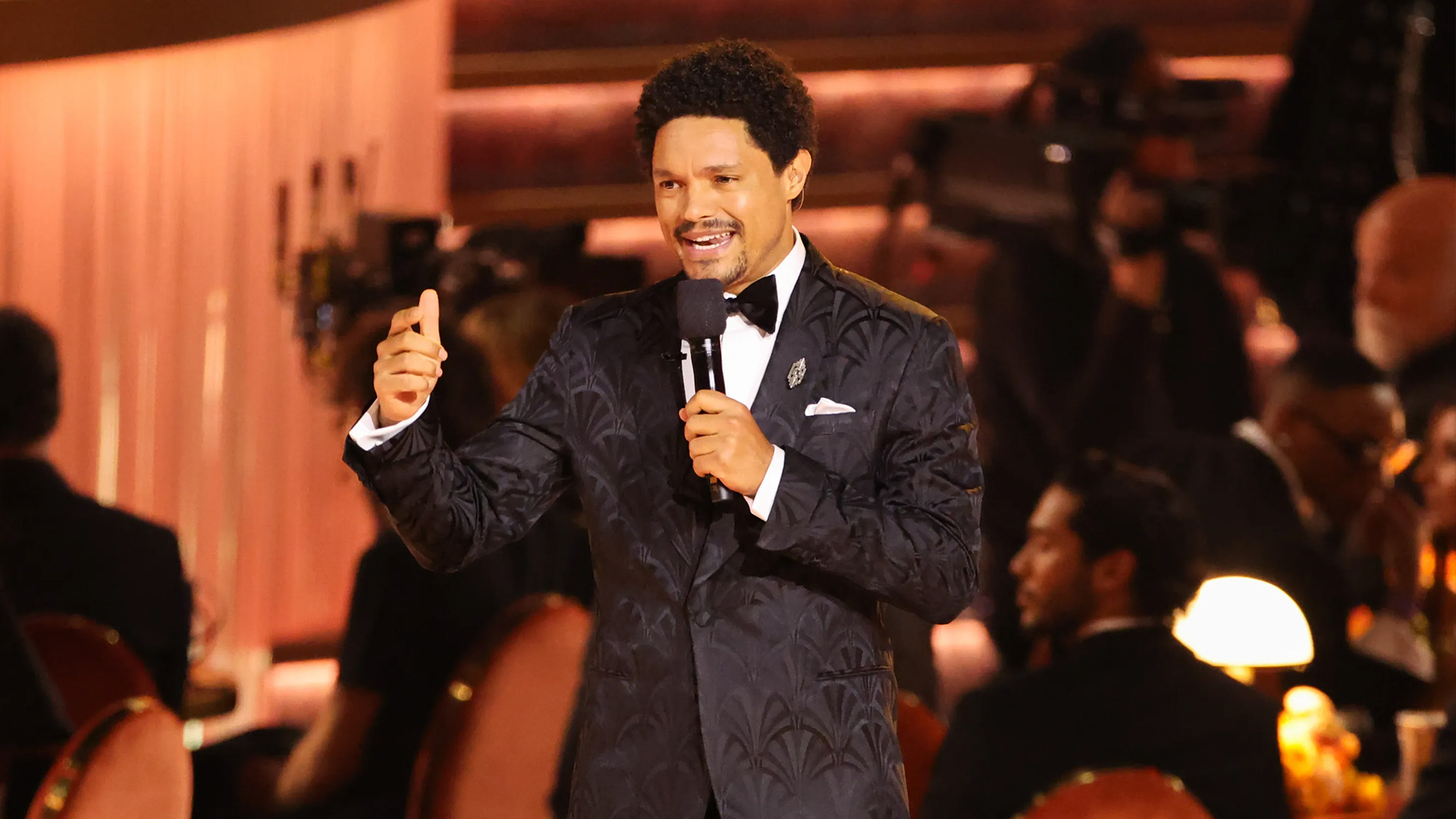 68 дахь удаагийн Грэмми шагнал гардуулах ёслолын онцлох мөчүүд (фото 6)