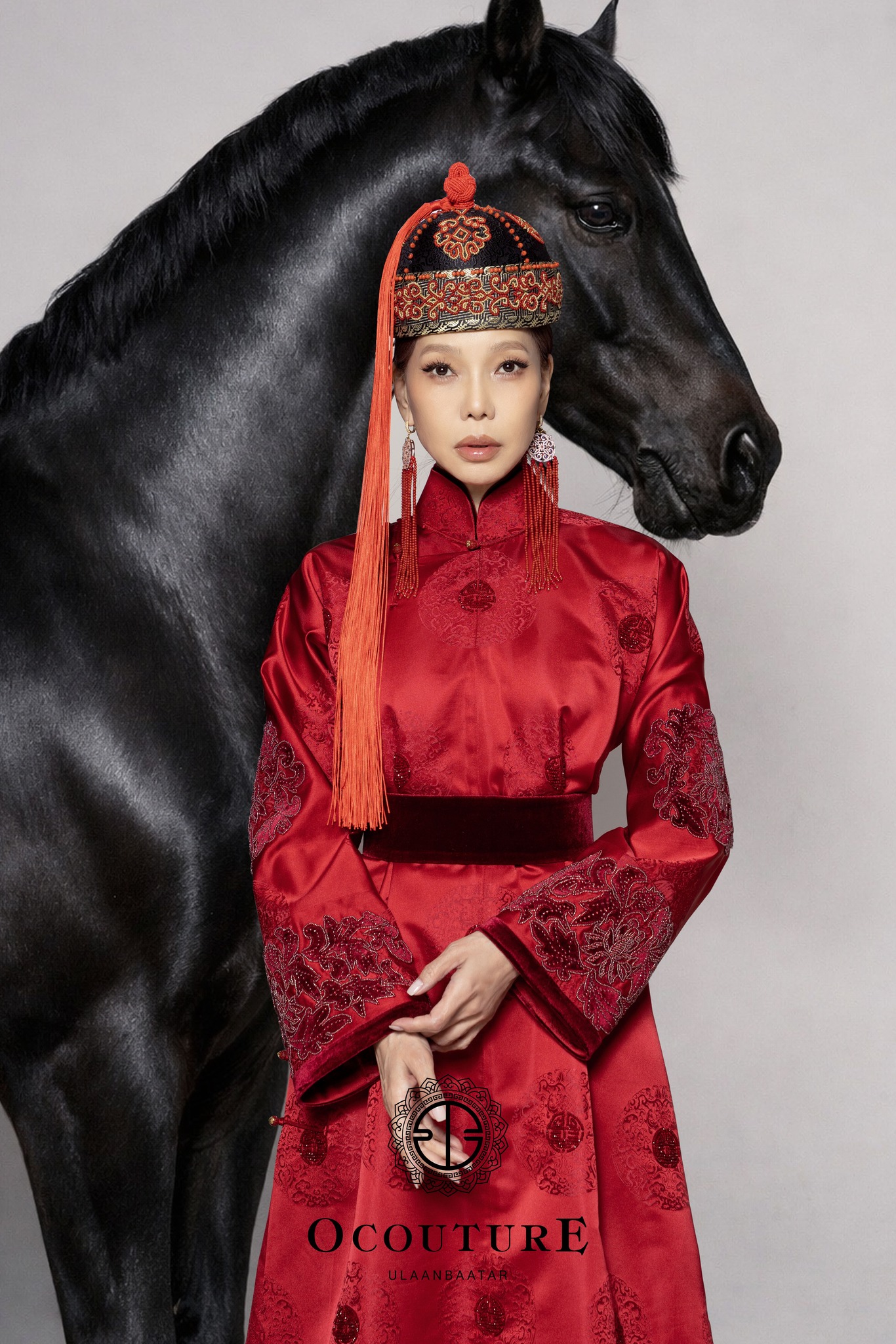 Сар шинэдээ хэрхэн зөв, зохимжтой хувцаслах вэ? (фото 11)