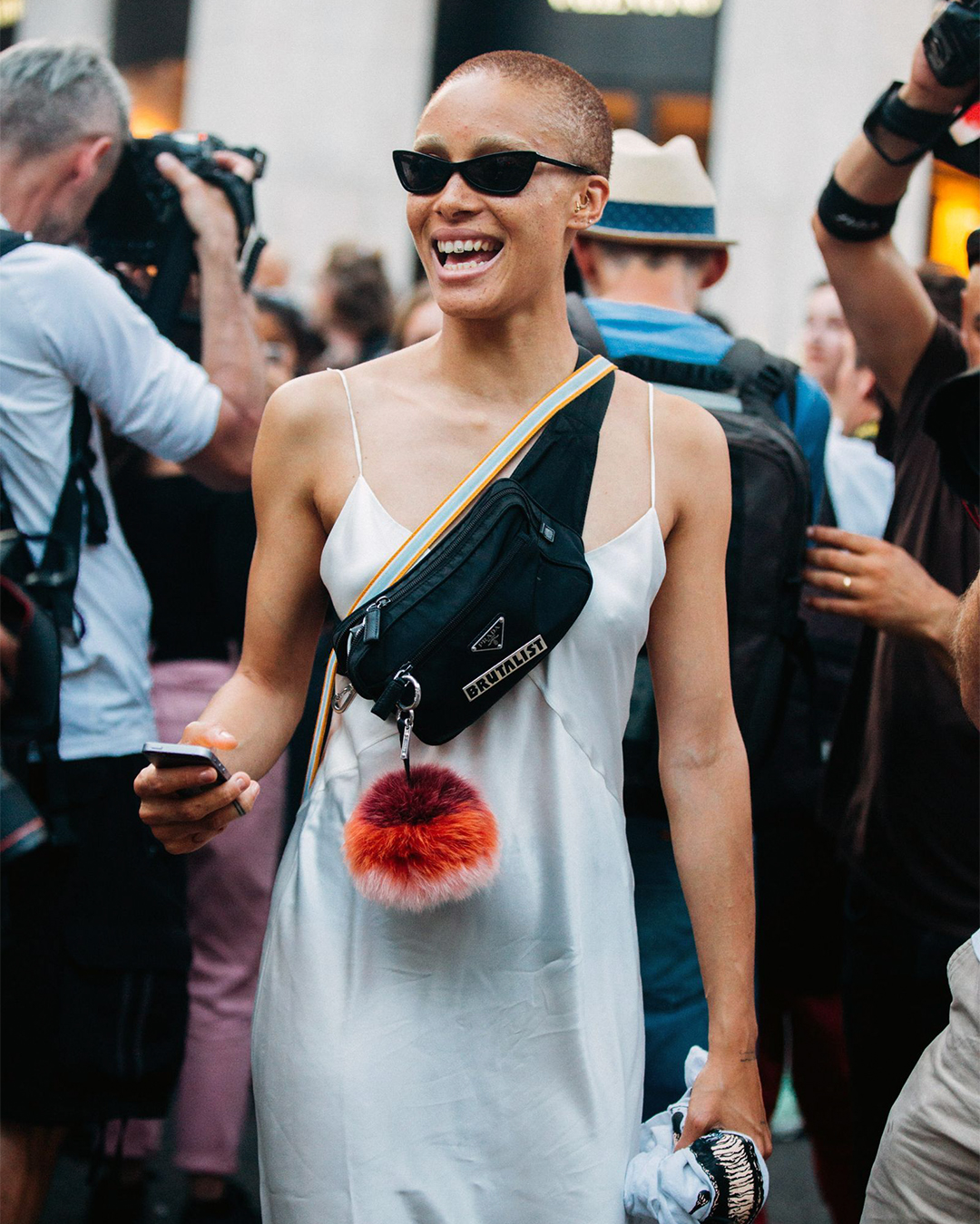 1990-ээд оны америк бүсгүйчүүдийн хувцаслалтыг эргэн тольдохуй (фото 4)