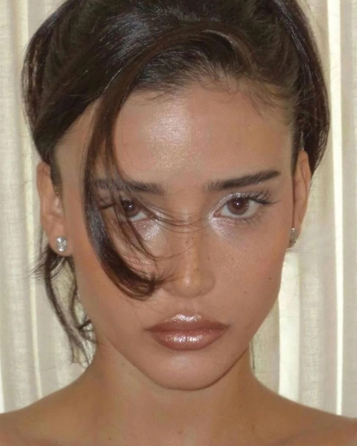 Frosted Makeup буюу мөсөн будалтын шинэ тренд (фото 12)