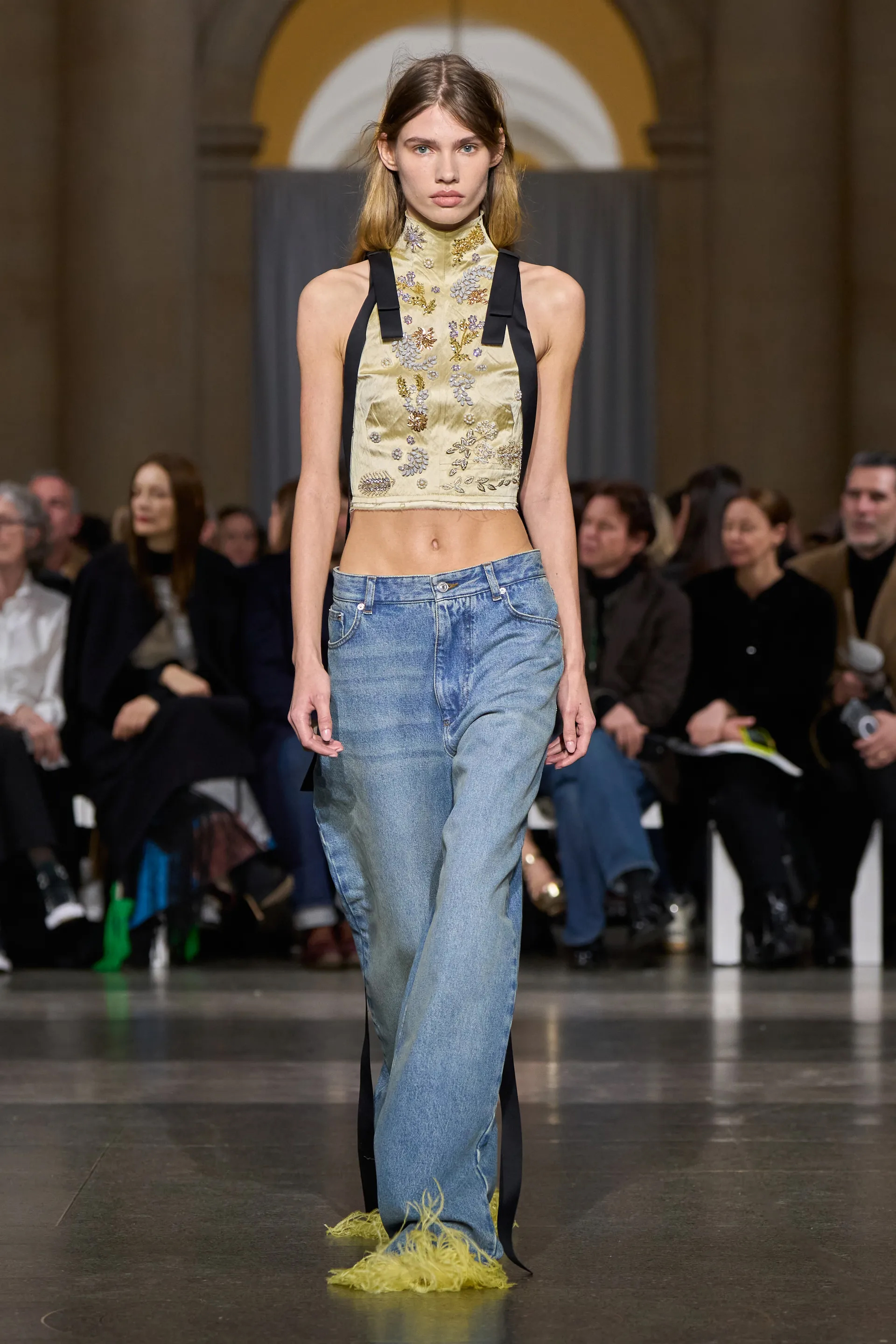 Ирэх намар-өвлийн загваруудтай танилцахуй (фото 17)