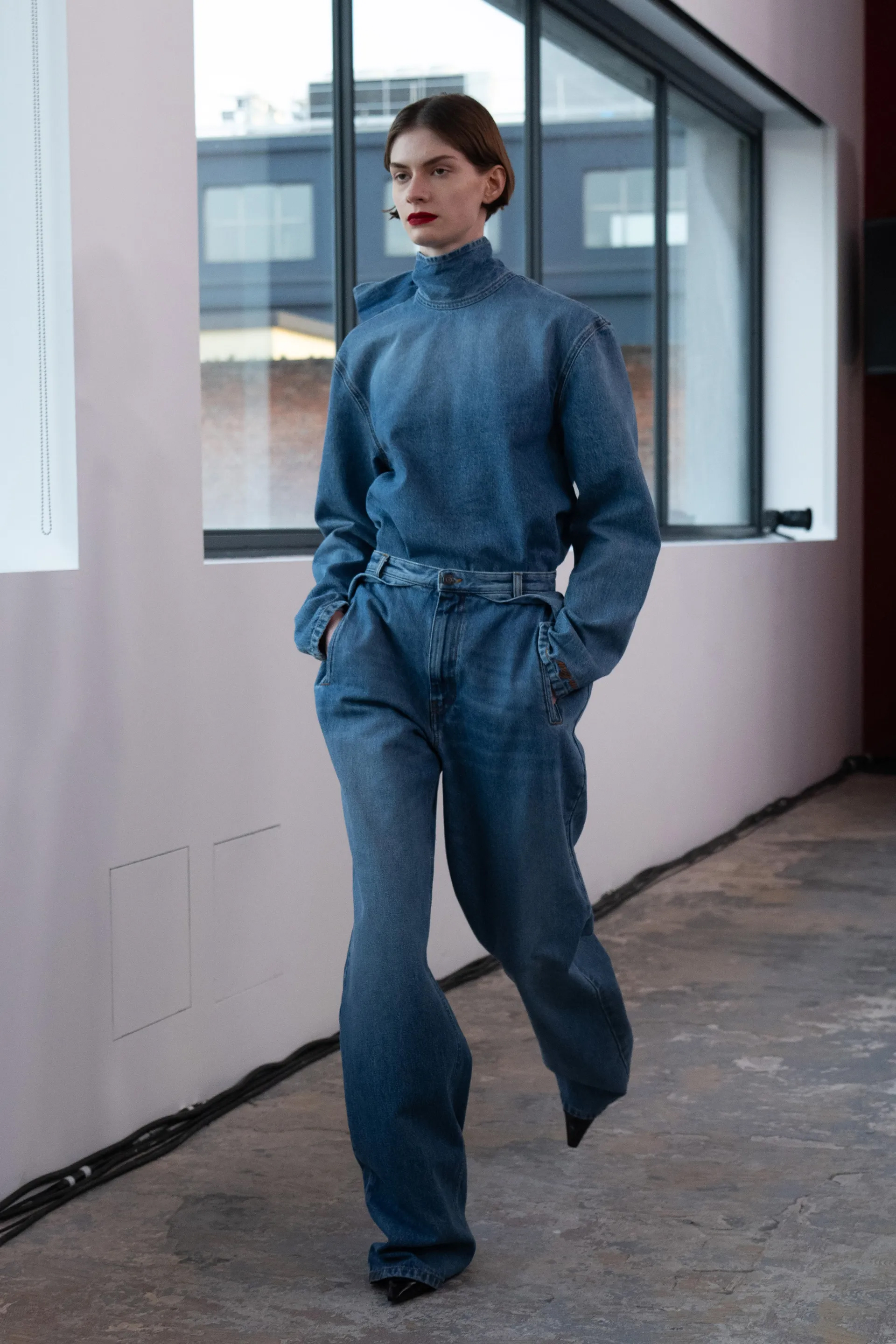 Ирэх намар-өвлийн загваруудтай танилцахуй (фото 16)