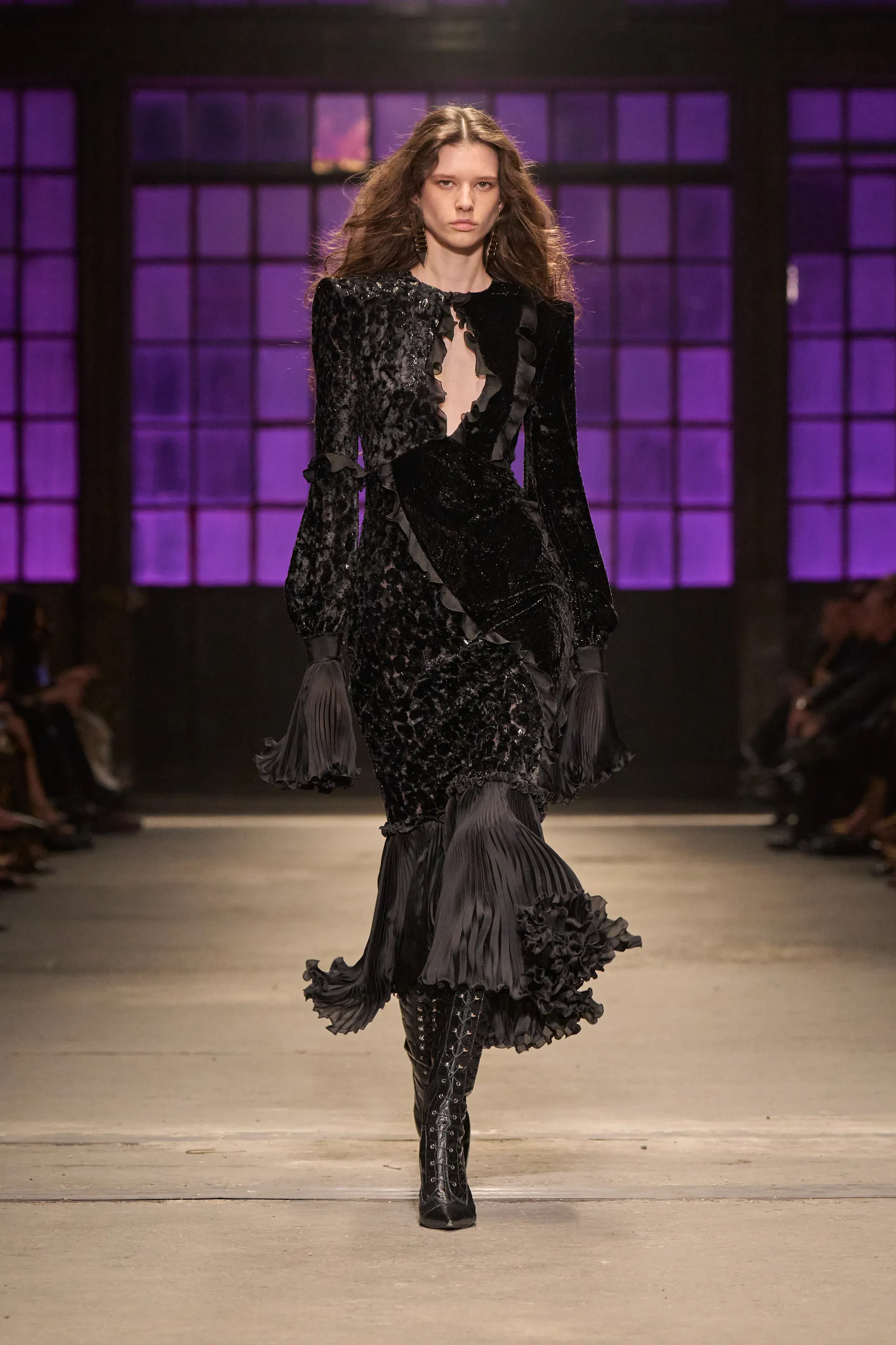 Ирэх намар-өвлийн загваруудтай танилцахуй (фото 11)