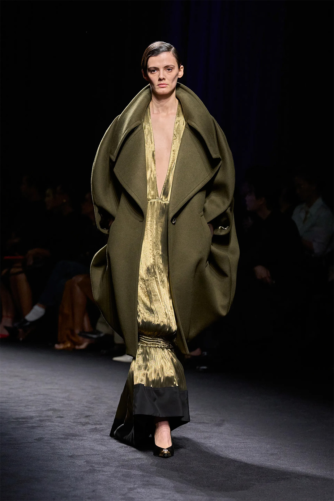 Ирэх намар-өвлийн загваруудтай танилцахуй (фото 28)