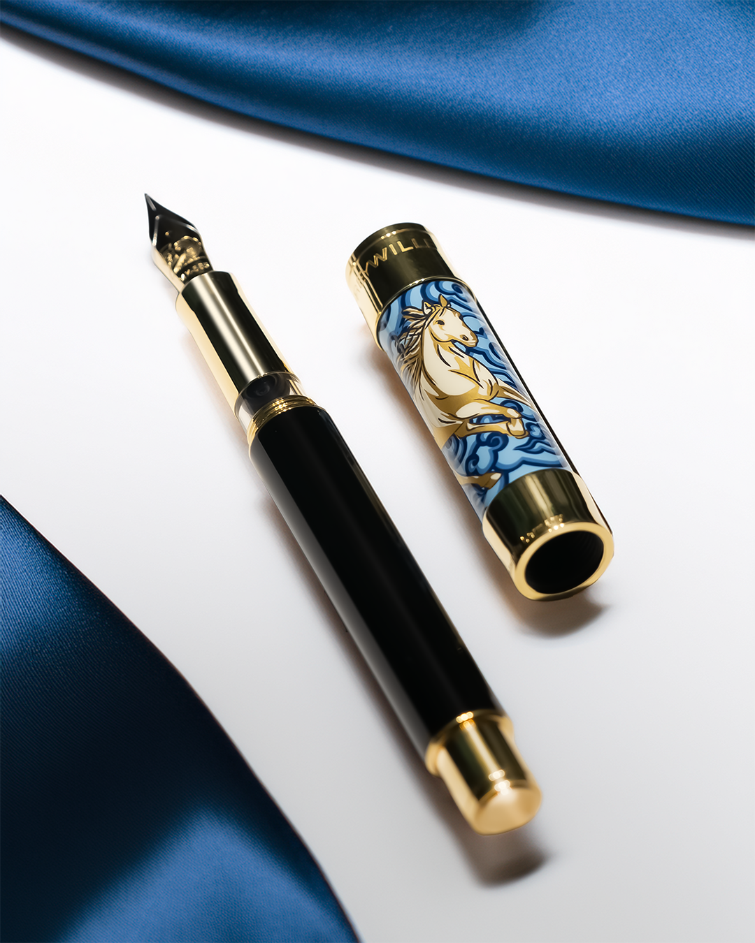 FREYWILLE Монгол уламжлал шингэсэн бүтээлүүдээ танилцууллаа (фото 8)