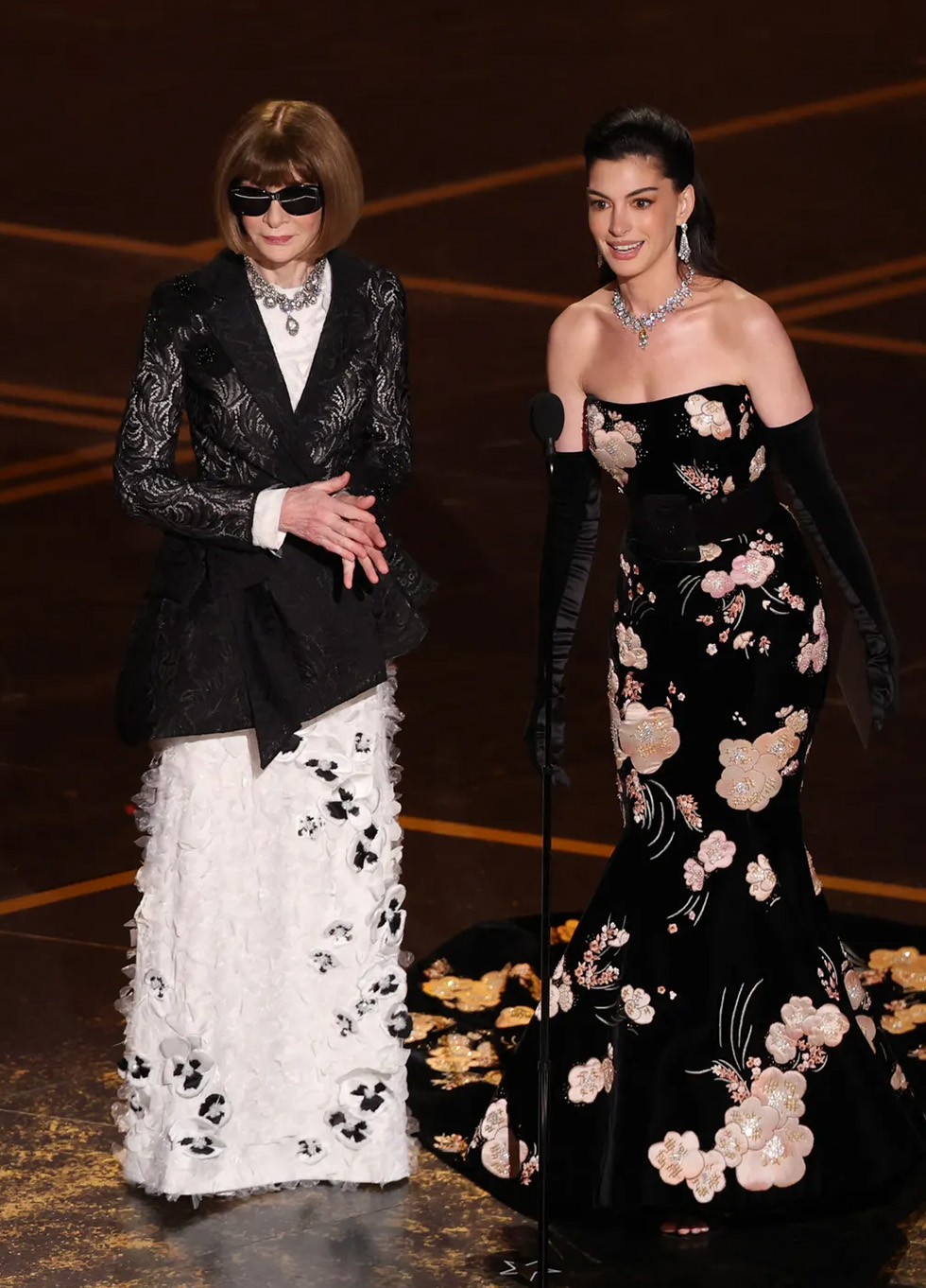 2026 Оскар: Улаан хивсний шилдэг төрхүүд (фото 7)