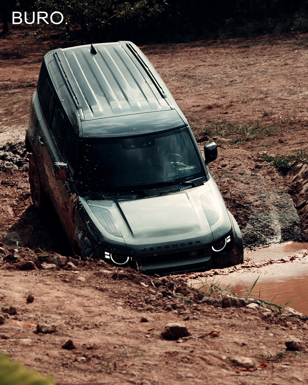 Jaguar Land Rover компанийн шинэчлэгдсэн DEFENDER загвар танилцуулагдлаа (фото 13)