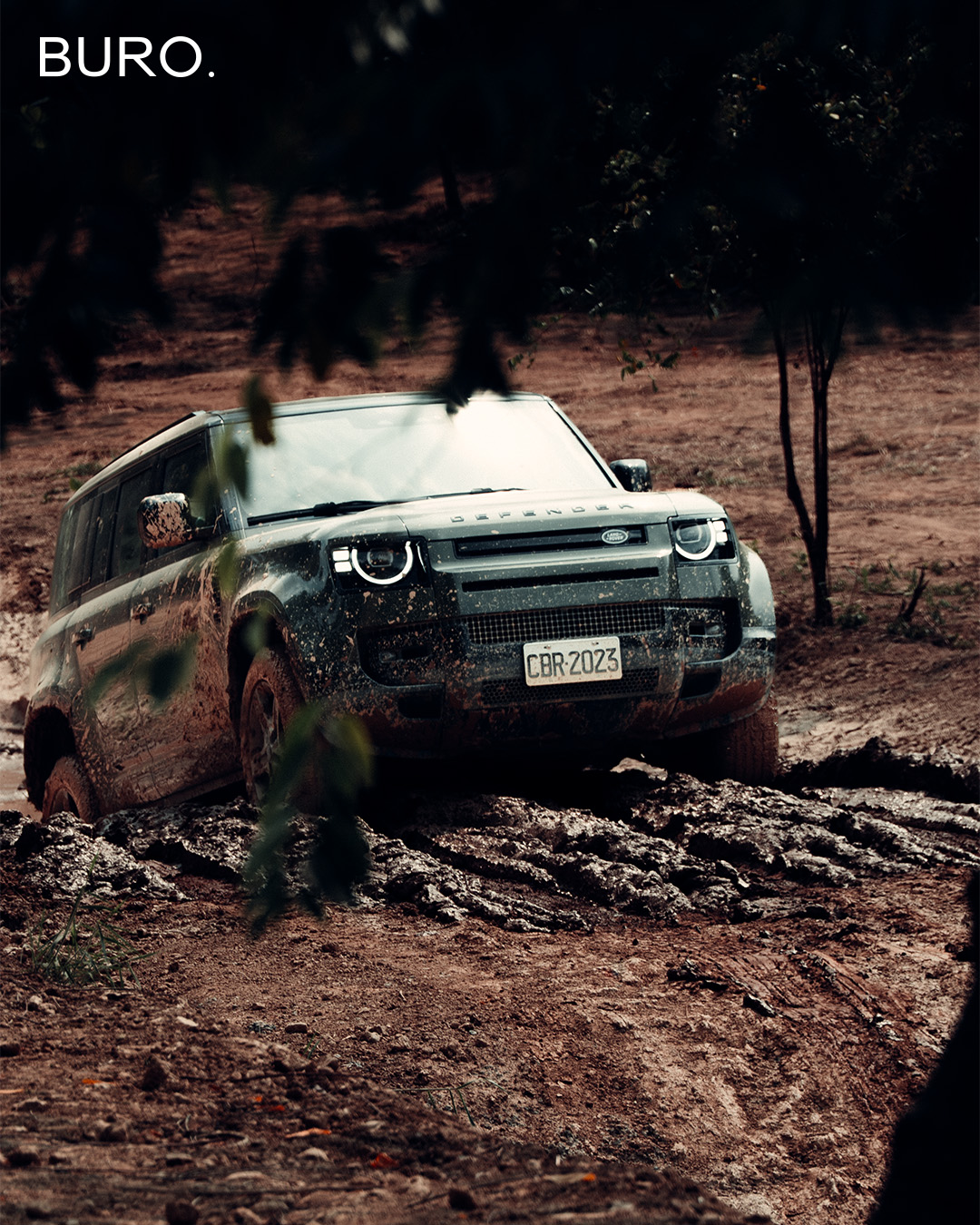 Jaguar Land Rover компанийн шинэчлэгдсэн DEFENDER загвар танилцуулагдлаа (фото 12)