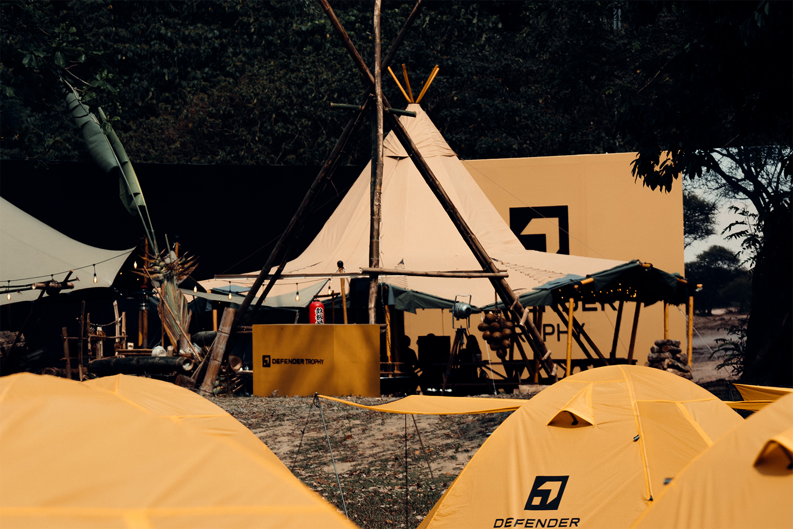 Jaguar Land Rover компанийн шинэчлэгдсэн DEFENDER загвар танилцуулагдлаа (фото 6)