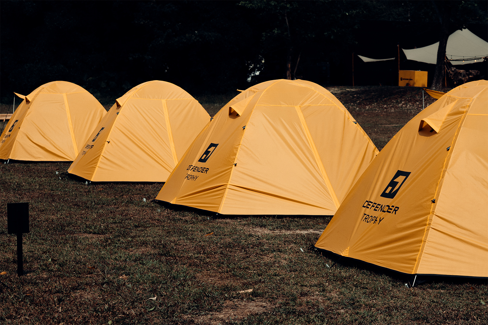 Jaguar Land Rover компанийн шинэчлэгдсэн DEFENDER загвар танилцуулагдлаа (фото 7)