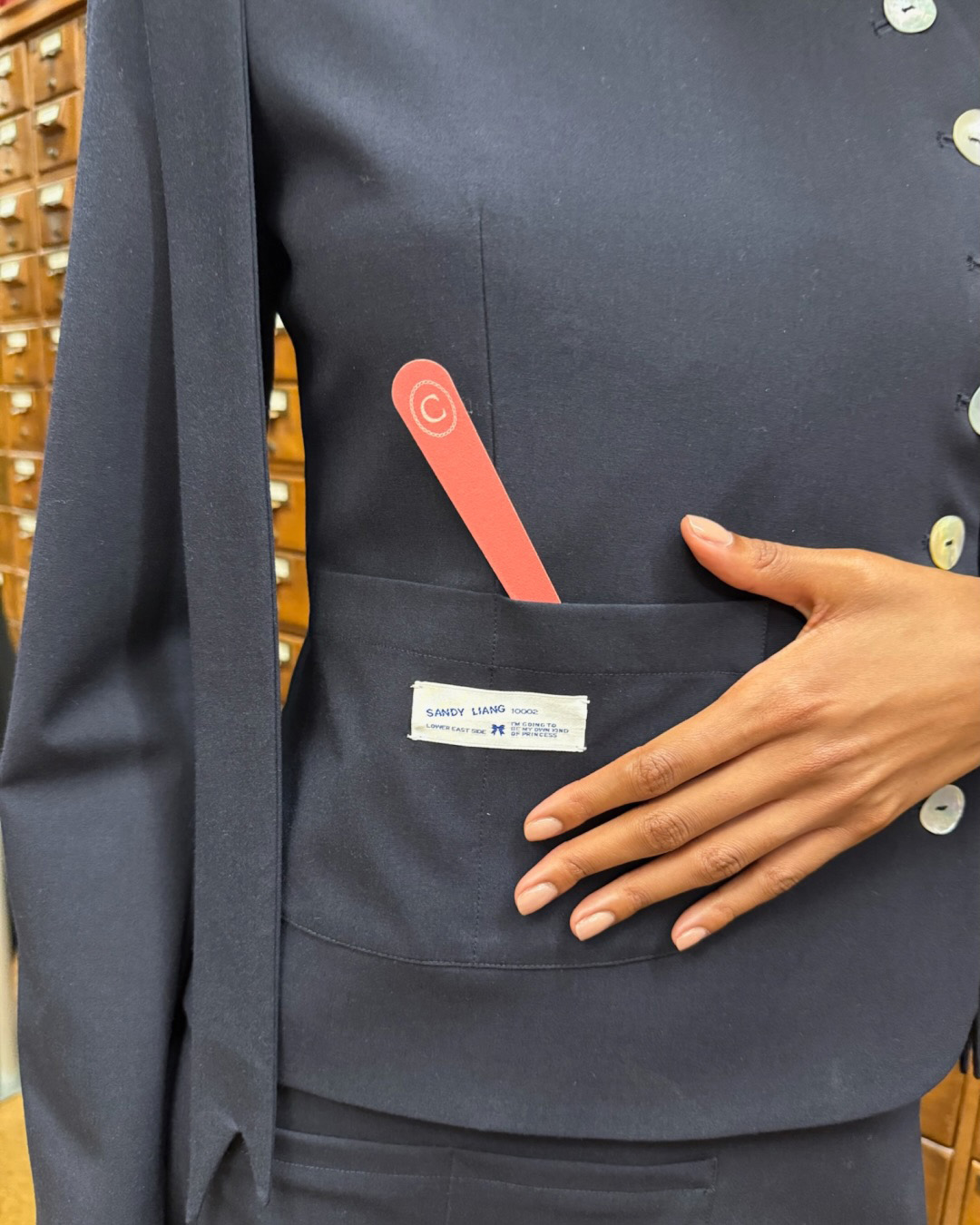 2026 оны загварын долоо хоног дээрх маникюрын шийдлүүд (фото 7)