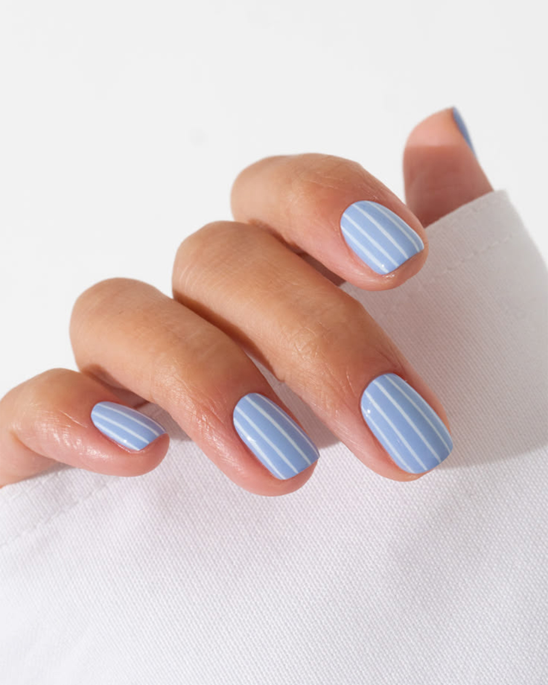 2026 оны загварын долоо хоног дээрх маникюрын шийдлүүд (фото 29)