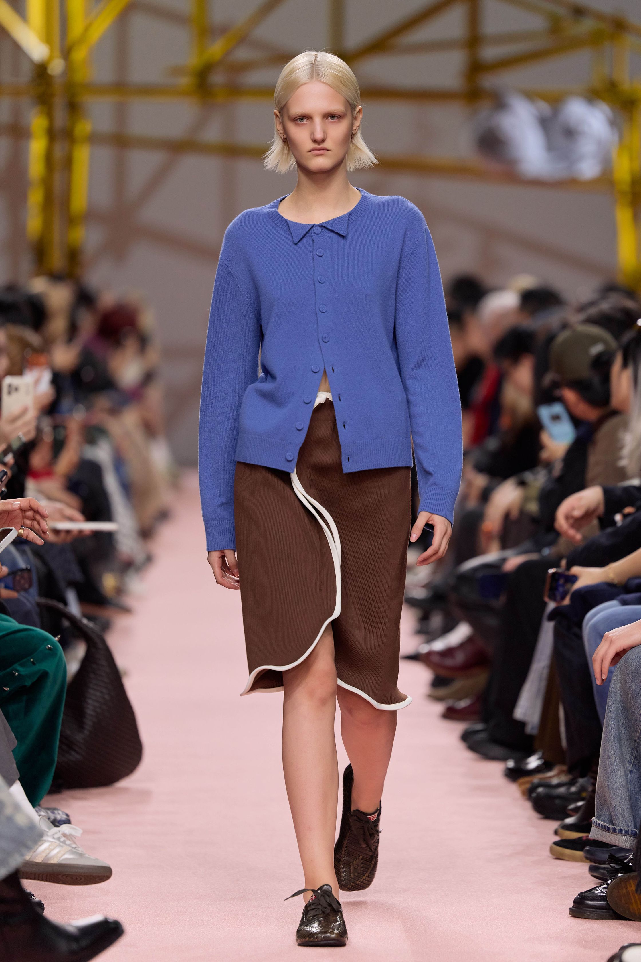 Шанхайн намар-өвлийн загварын долоо хоногийн онцлох трендүүд (фото 32)