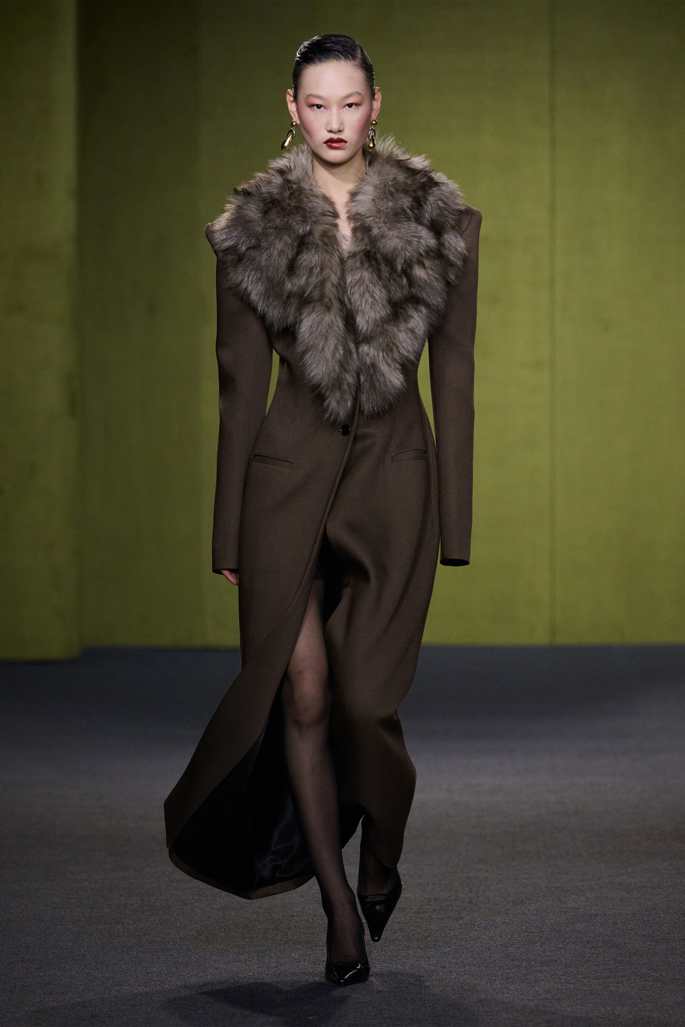 Шанхайн намар-өвлийн загварын долоо хоногийн онцлох трендүүд (фото 11)