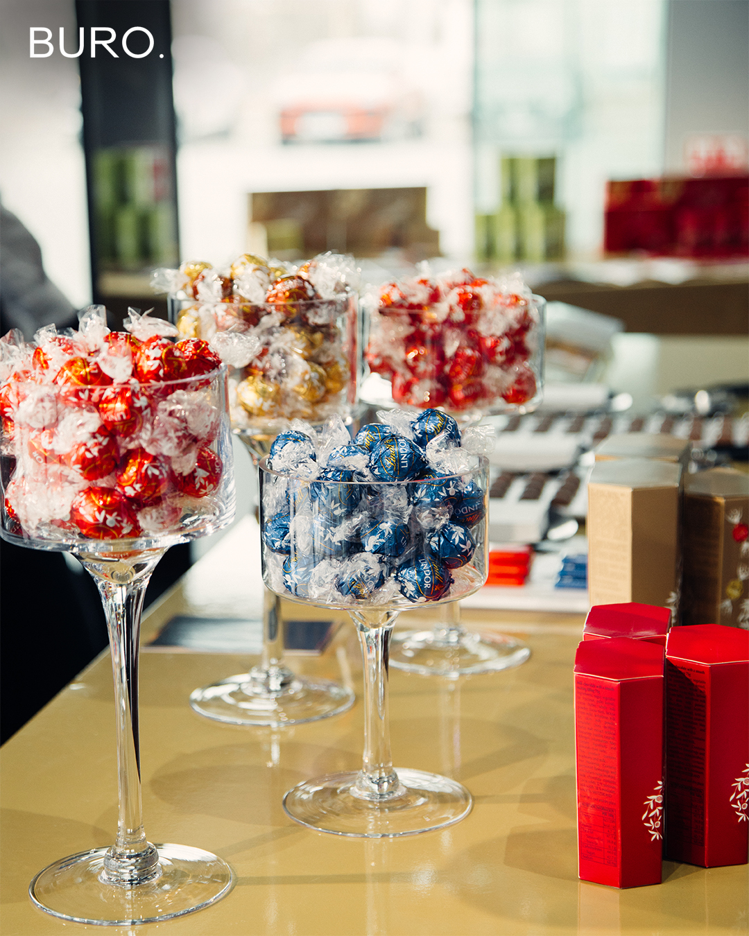 LINDT & SPRÜNGLI брэндийн монгол дахь албан ёсны нээлт Porsche Centre-д болж өндөрлөлөө (фото 23)