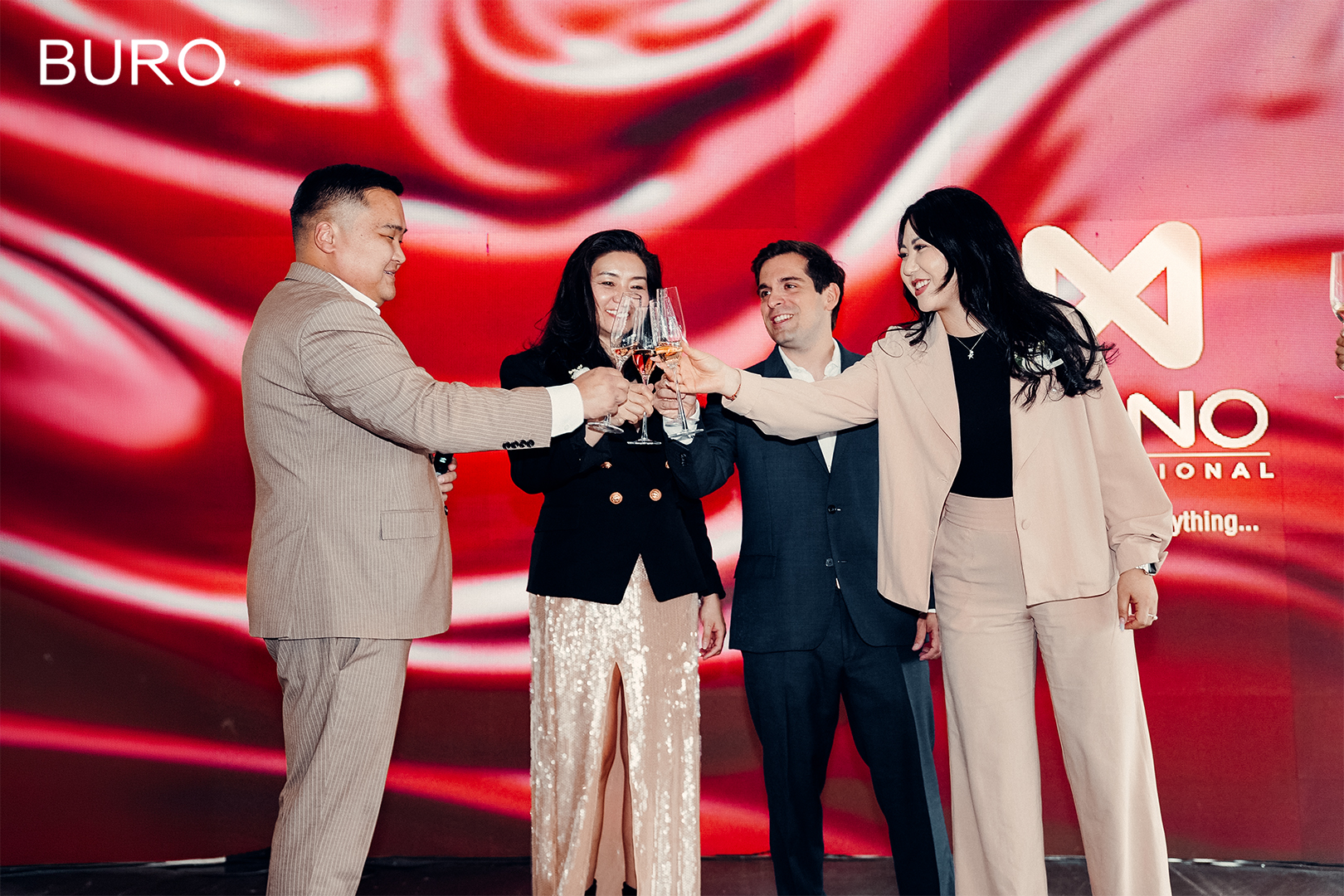 LINDT & SPRÜNGLI брэндийн монгол дахь албан ёсны нээлт Porsche Centre-д болж өндөрлөлөө (фото 11)