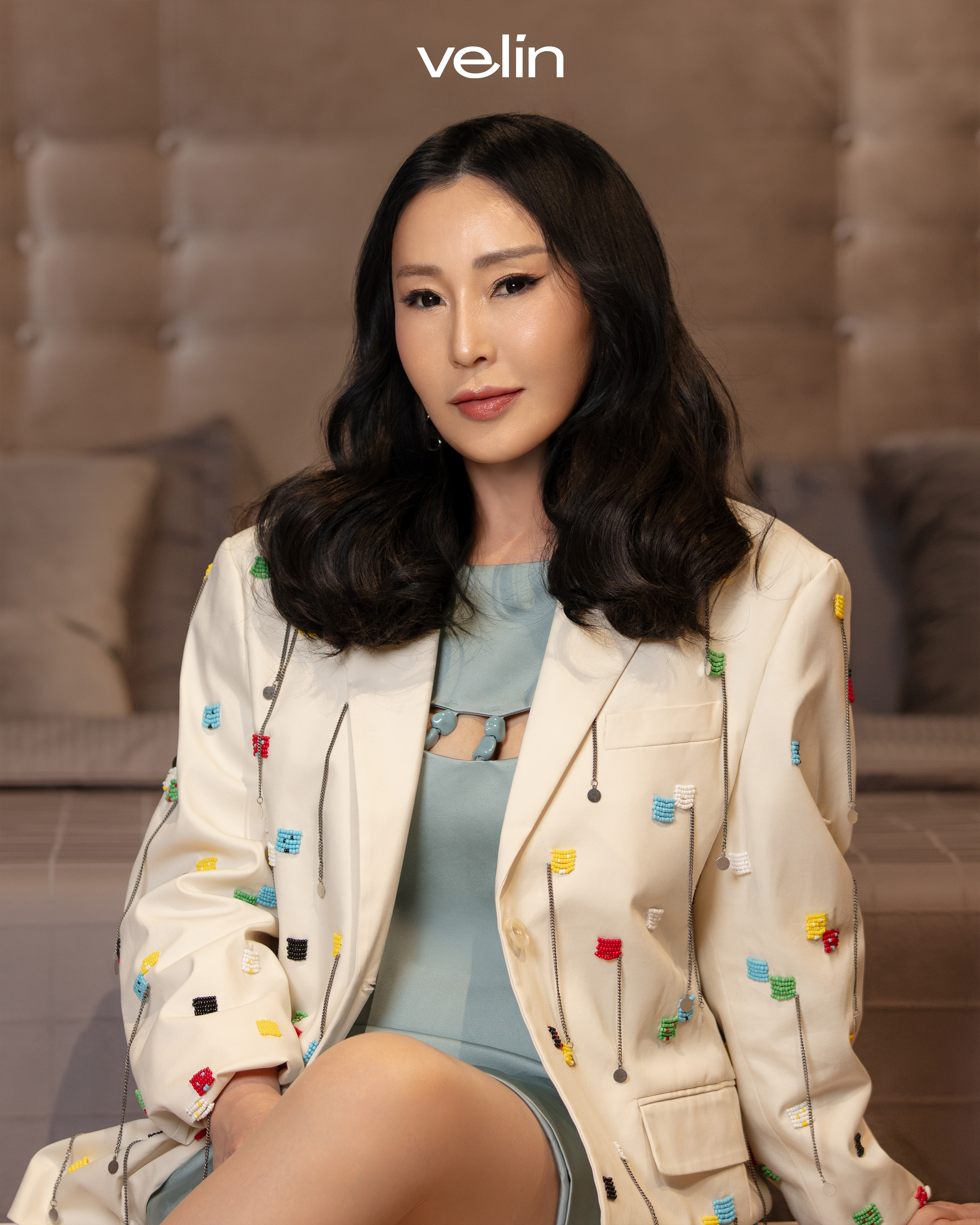 Velin сэтгүүл: Үлэмж группийн үүсгэн байгуулагч Б.Дэлгэрмаагийн ярилцлага (фото 1)