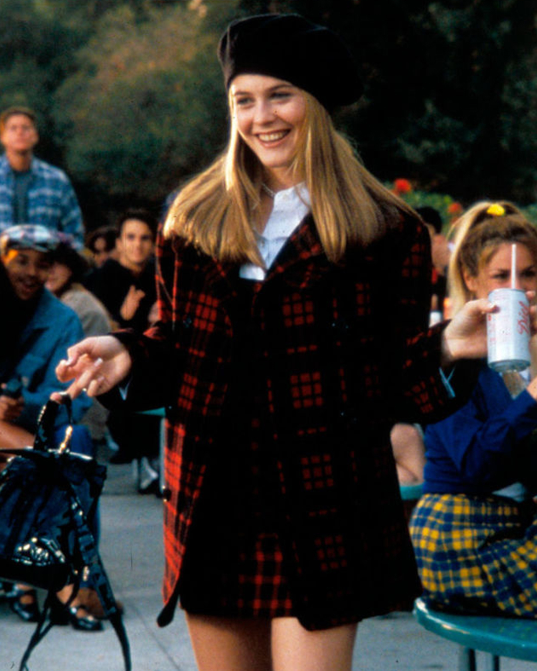 Загварын трендийг киногоор дэлгэрүүлсэн нь (фото 1)