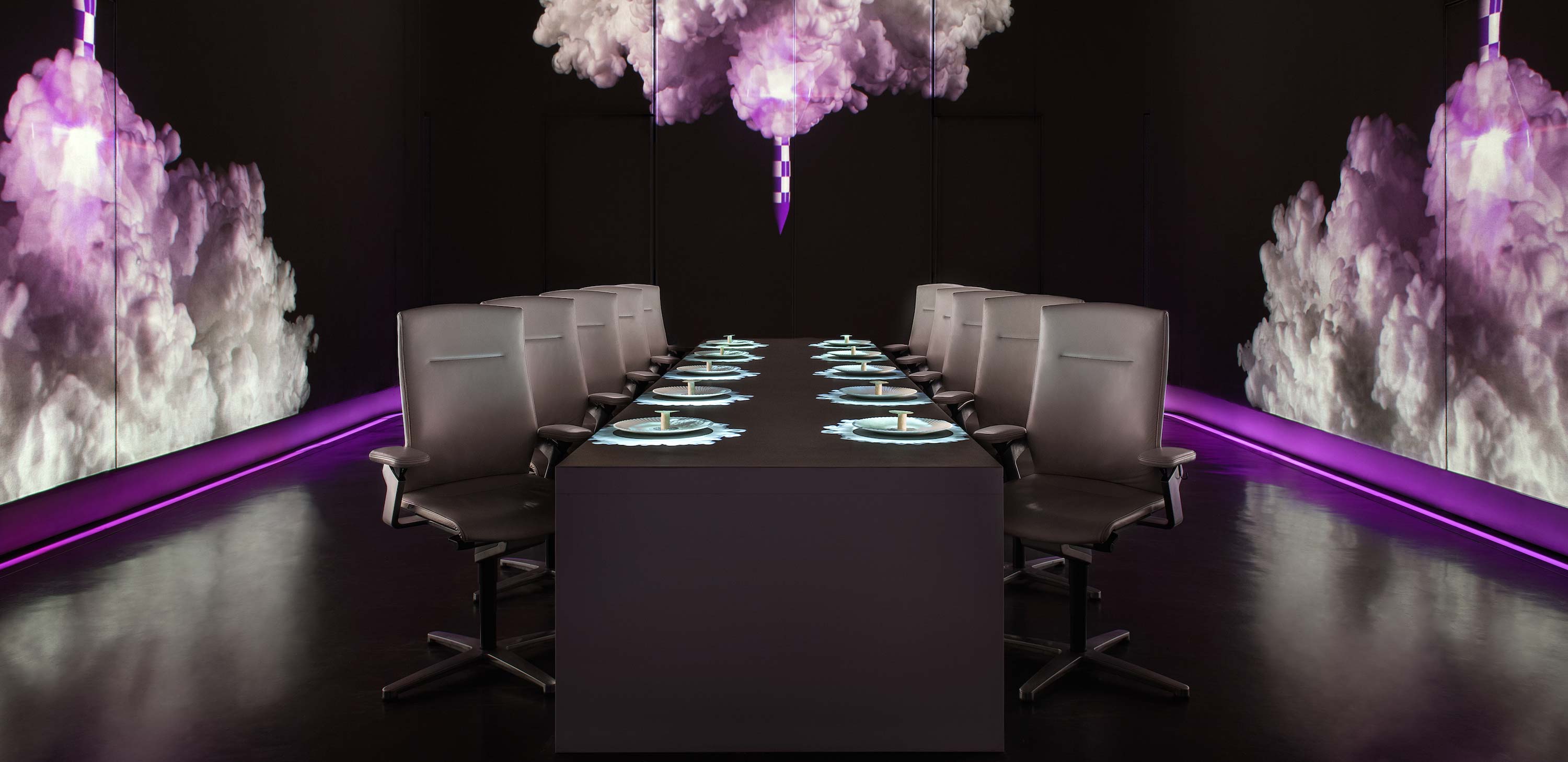 Та дараах ресторанаар үйлчлүүлэхдээ заавал тэдний дүрмийн дагуу хувцаслах шаардлагатай (фото 4)