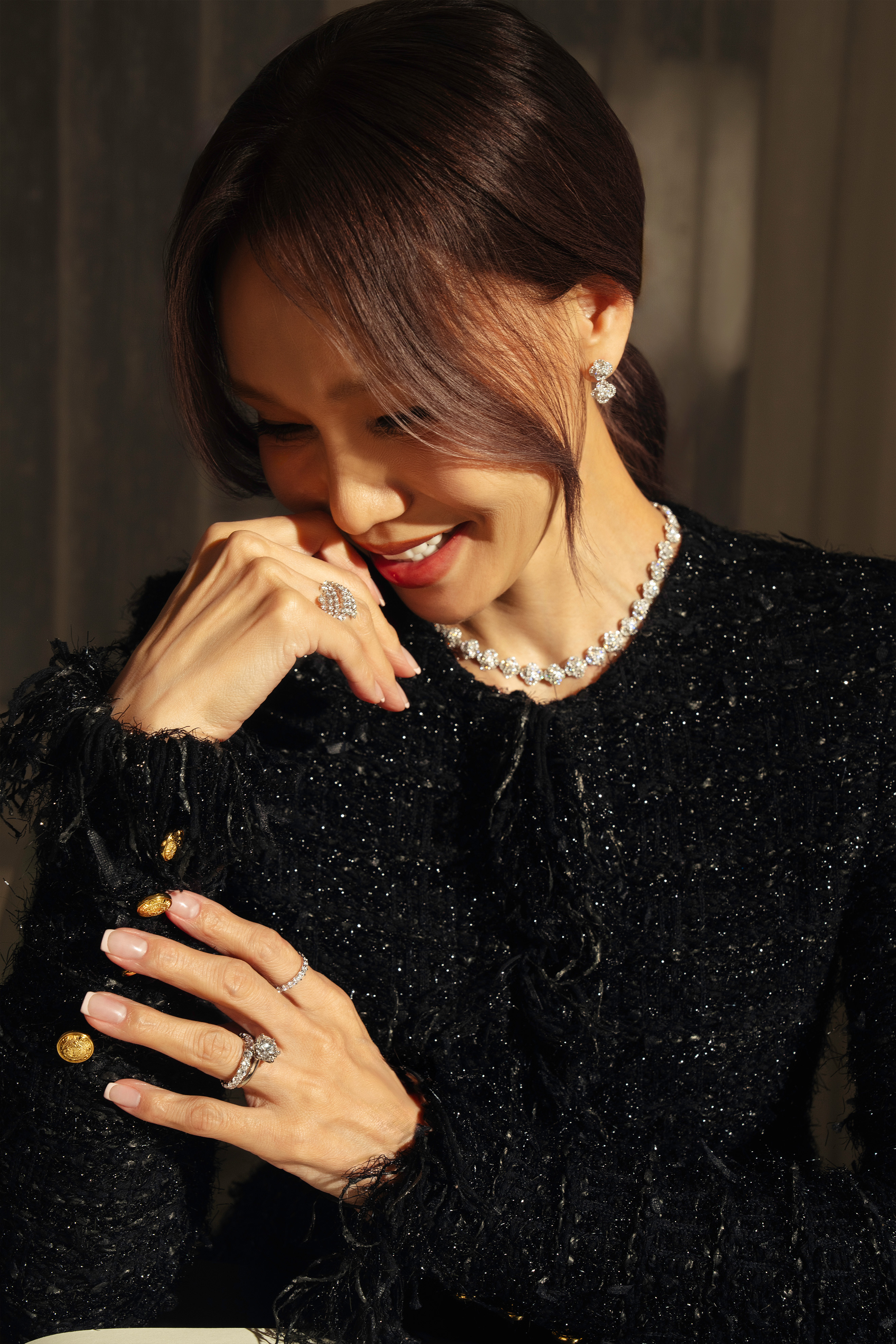 Ritz Diamonds үүд хаалгаа нээлээ (фото 3)