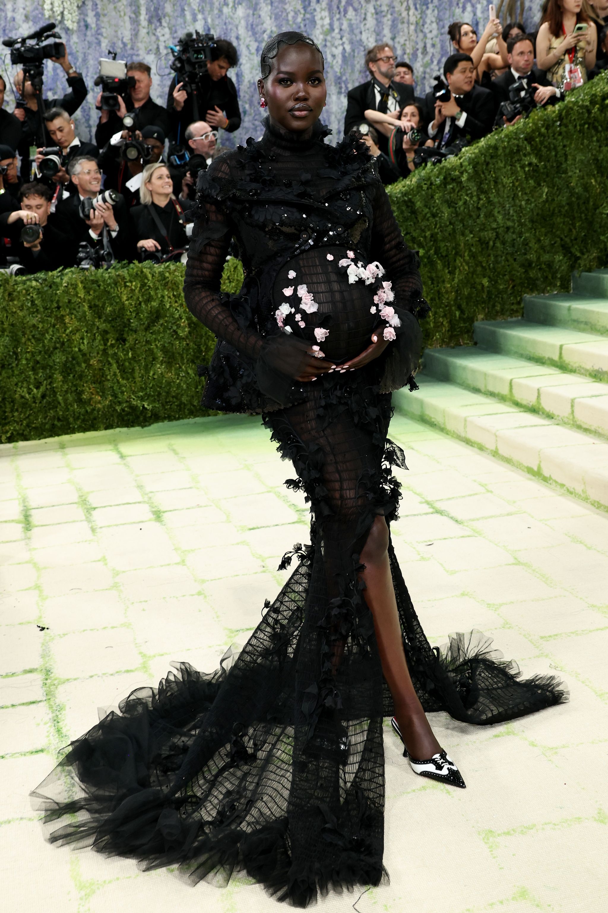 Met Gala 2026: Улаан хивсний шилдэг төрхүүд (фото 7)