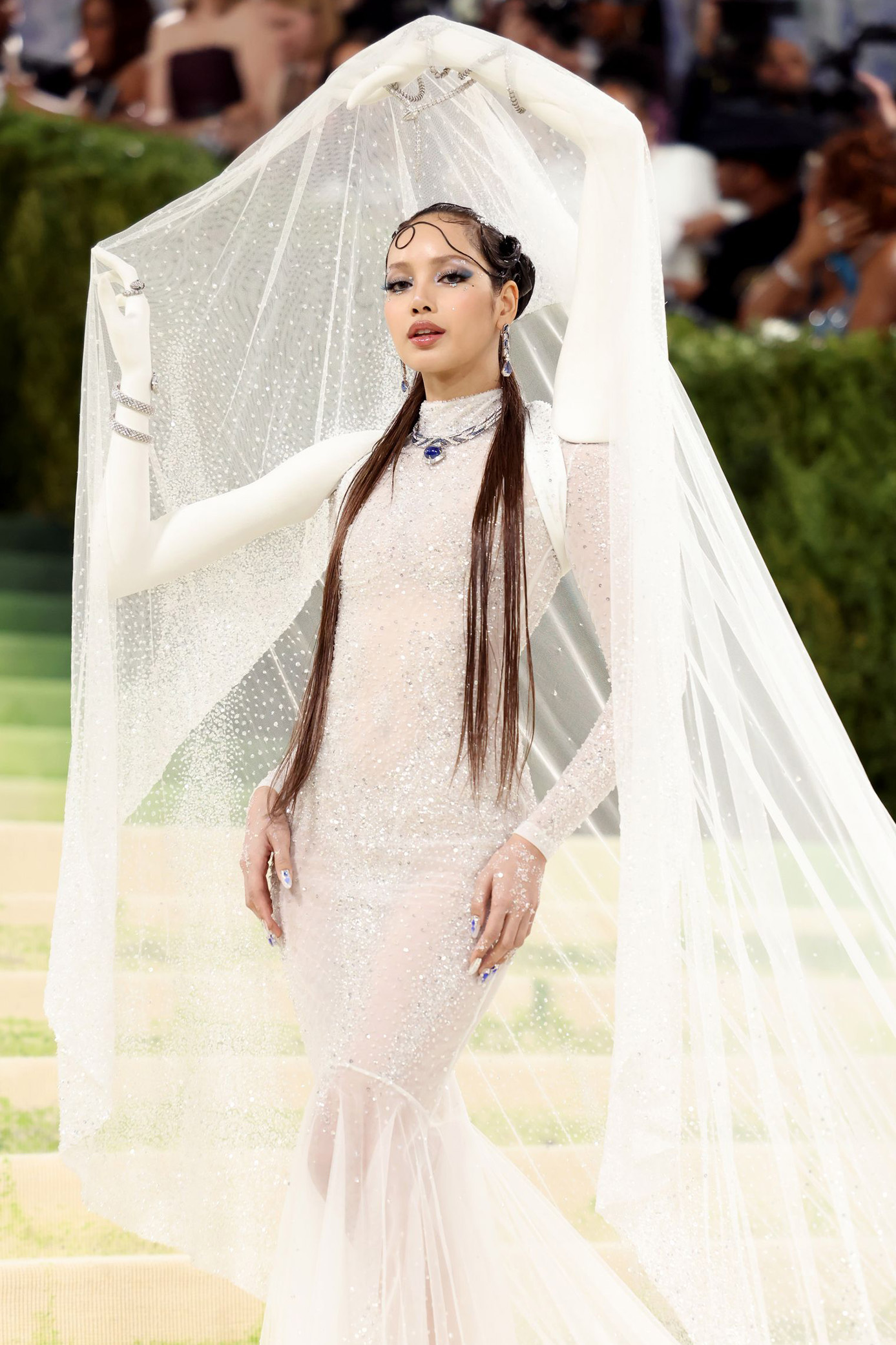 Met Gala 2026 дээрх онцлох гоо сайхны шийдлүүд (фото 16)