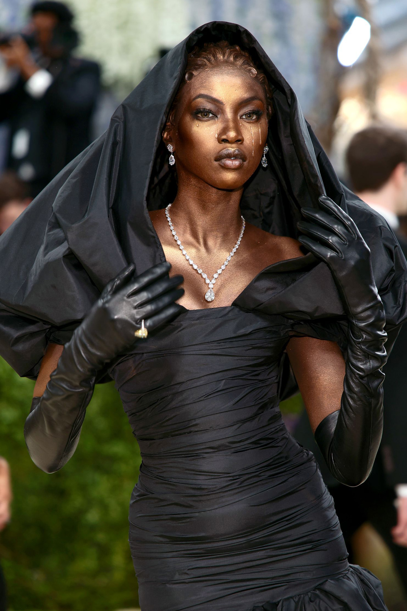 Met Gala 2026 дээрх онцлох гоо сайхны шийдлүүд (фото 1)