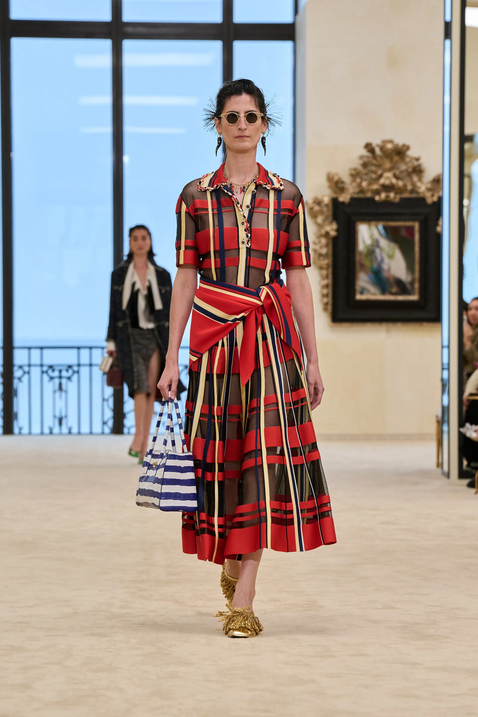 Chanel, Christian Dior, Gucci, Louis Vuitton зэрэг брэндүүд Resort загваруудаа танилцууллаа (фото 4)