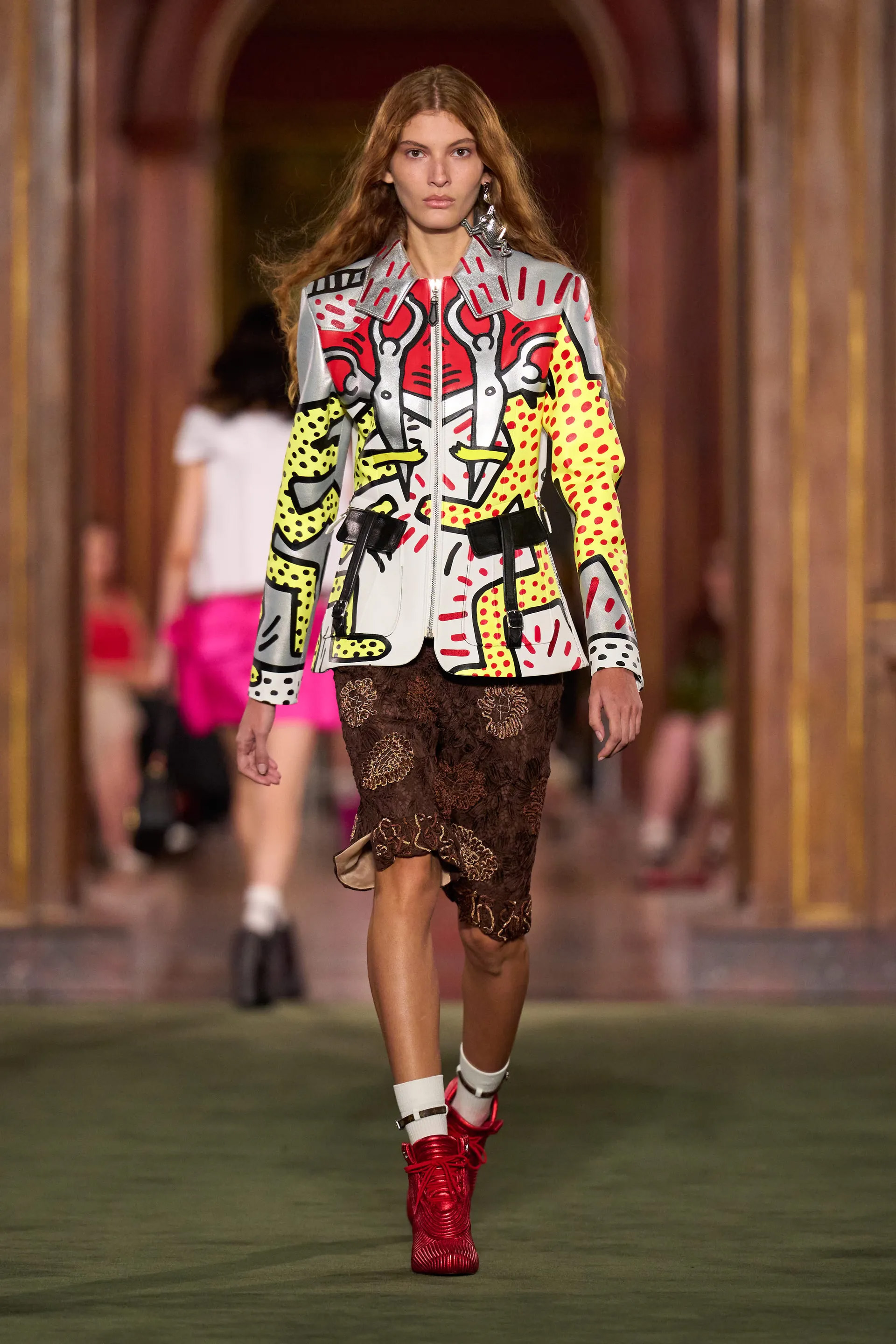 Chanel, Christian Dior, Gucci, Louis Vuitton зэрэг брэндүүд Resort загваруудаа танилцууллаа (фото 26)
