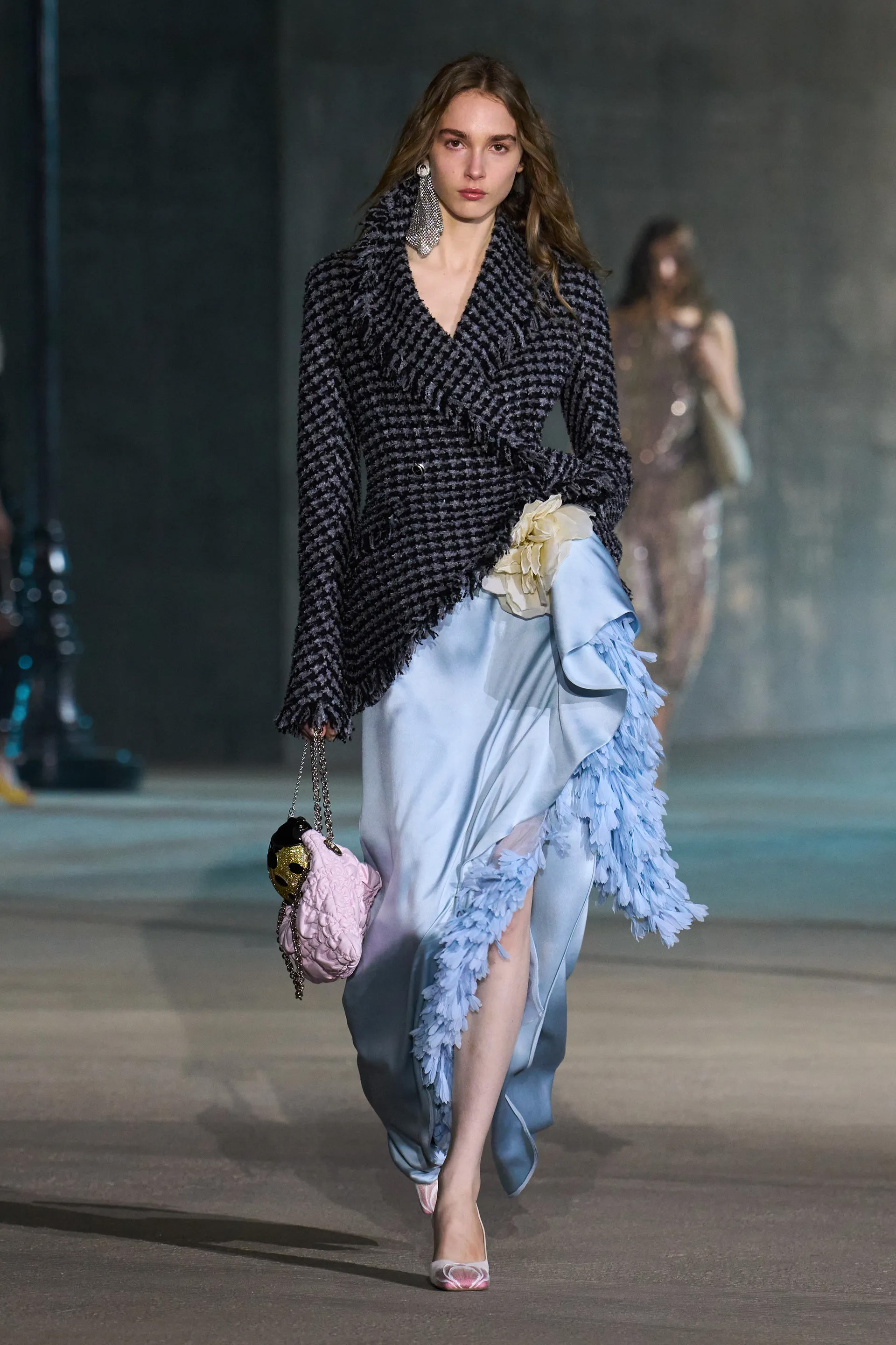Chanel, Christian Dior, Gucci, Louis Vuitton зэрэг брэндүүд Resort загваруудаа танилцууллаа (фото 19)